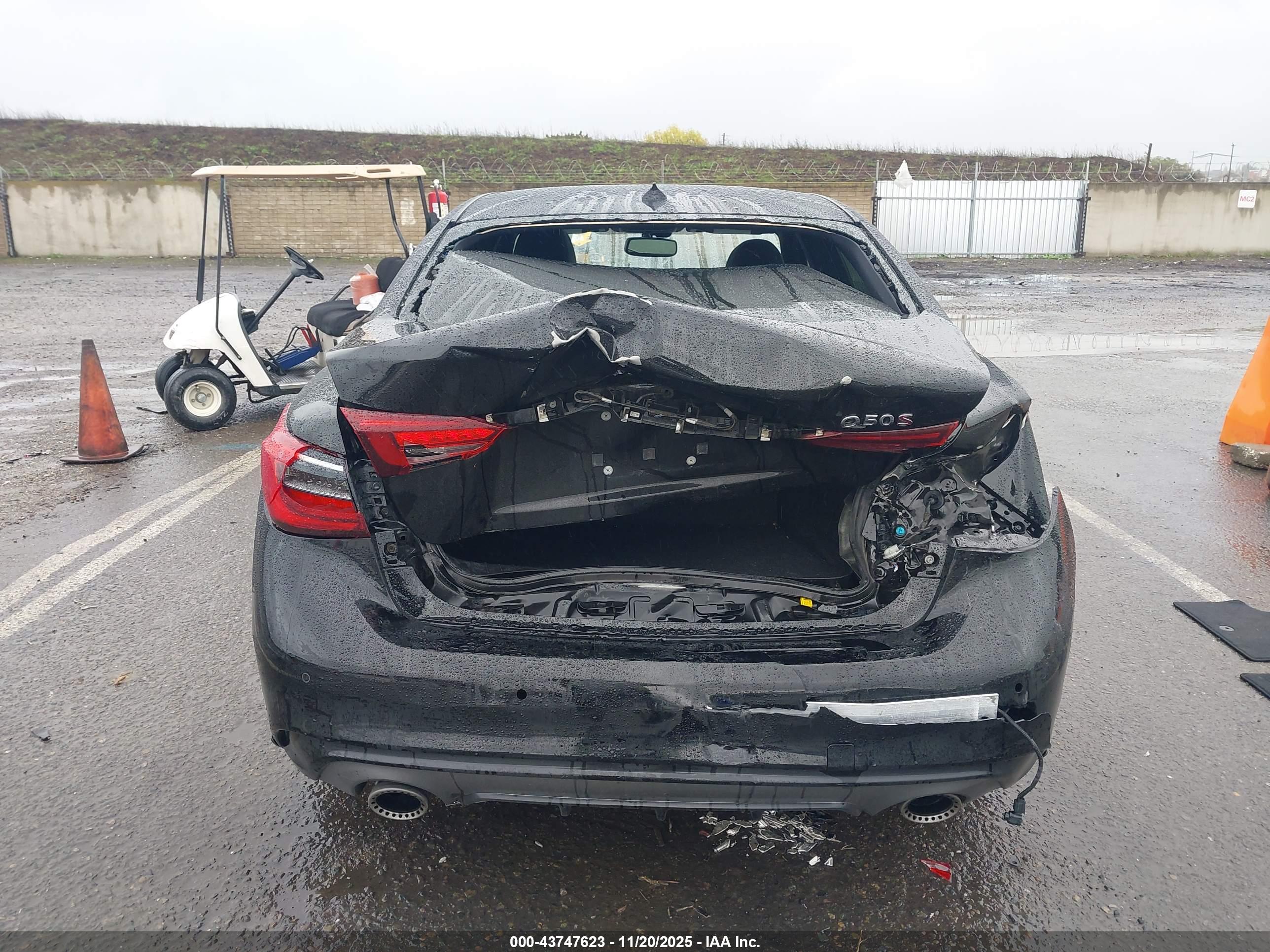 INFINITI Q50 image 6
