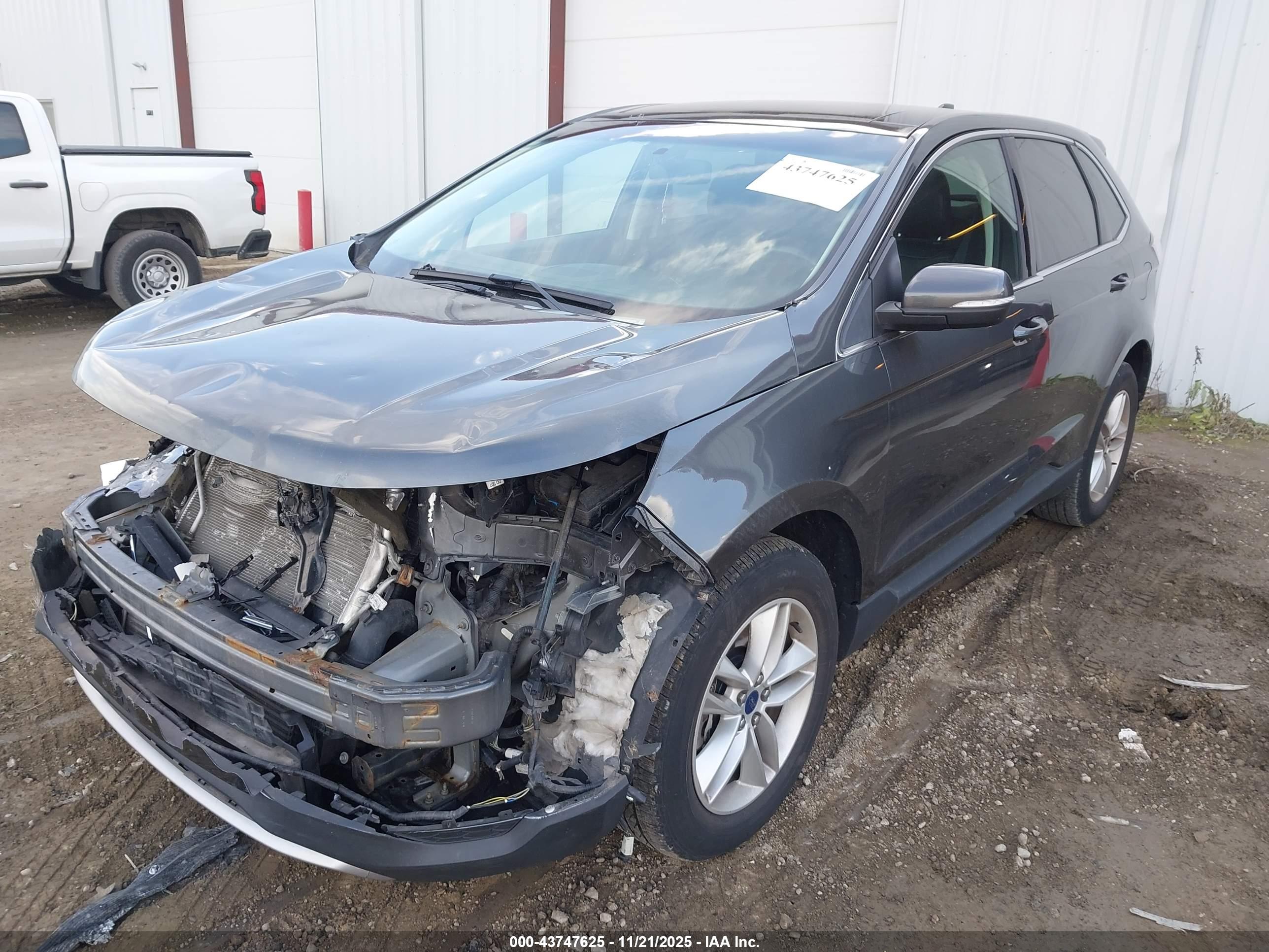 FORD EDGE image 2