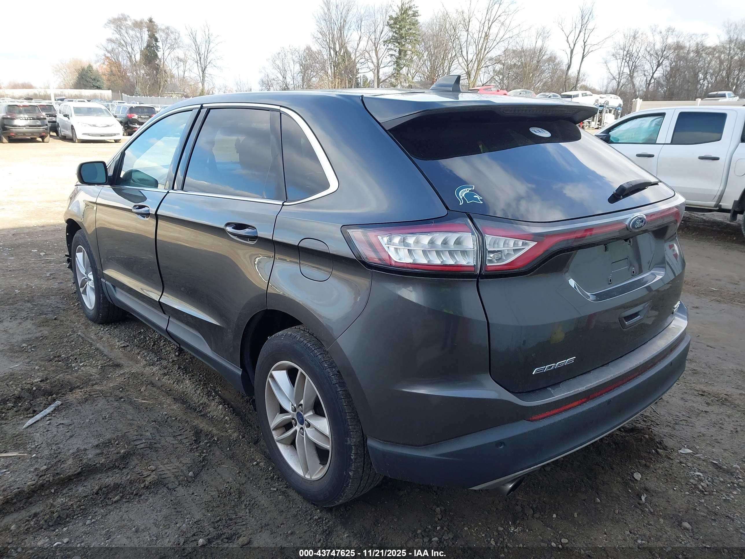 FORD EDGE image 3