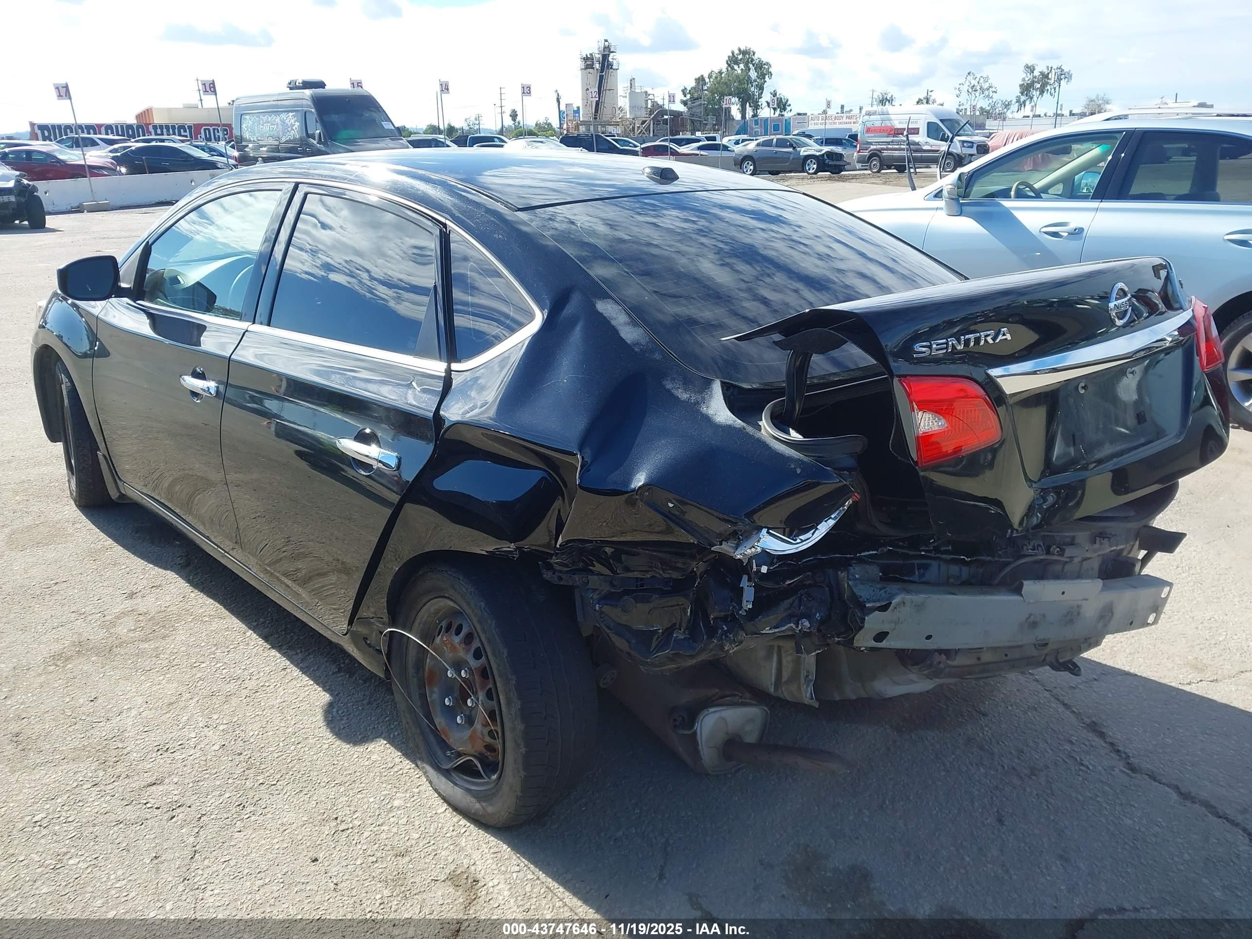 NISSAN SENTRA image 3