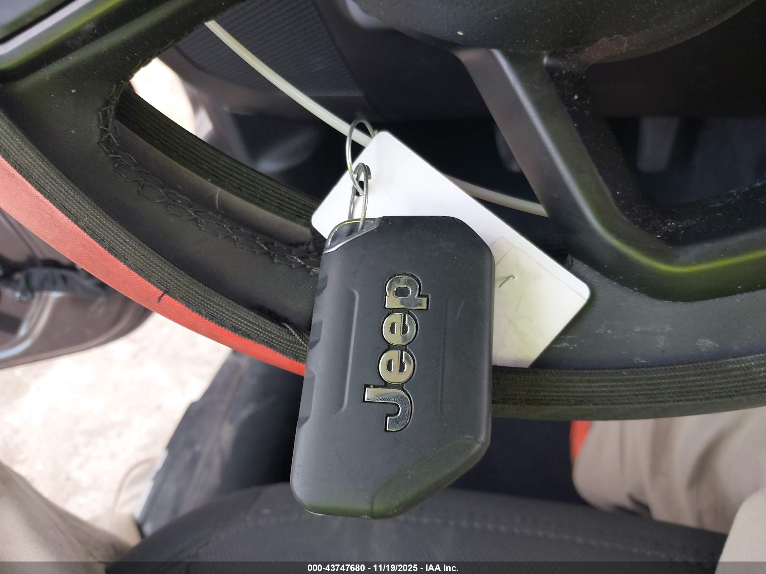JEEP WRANGLER image 11