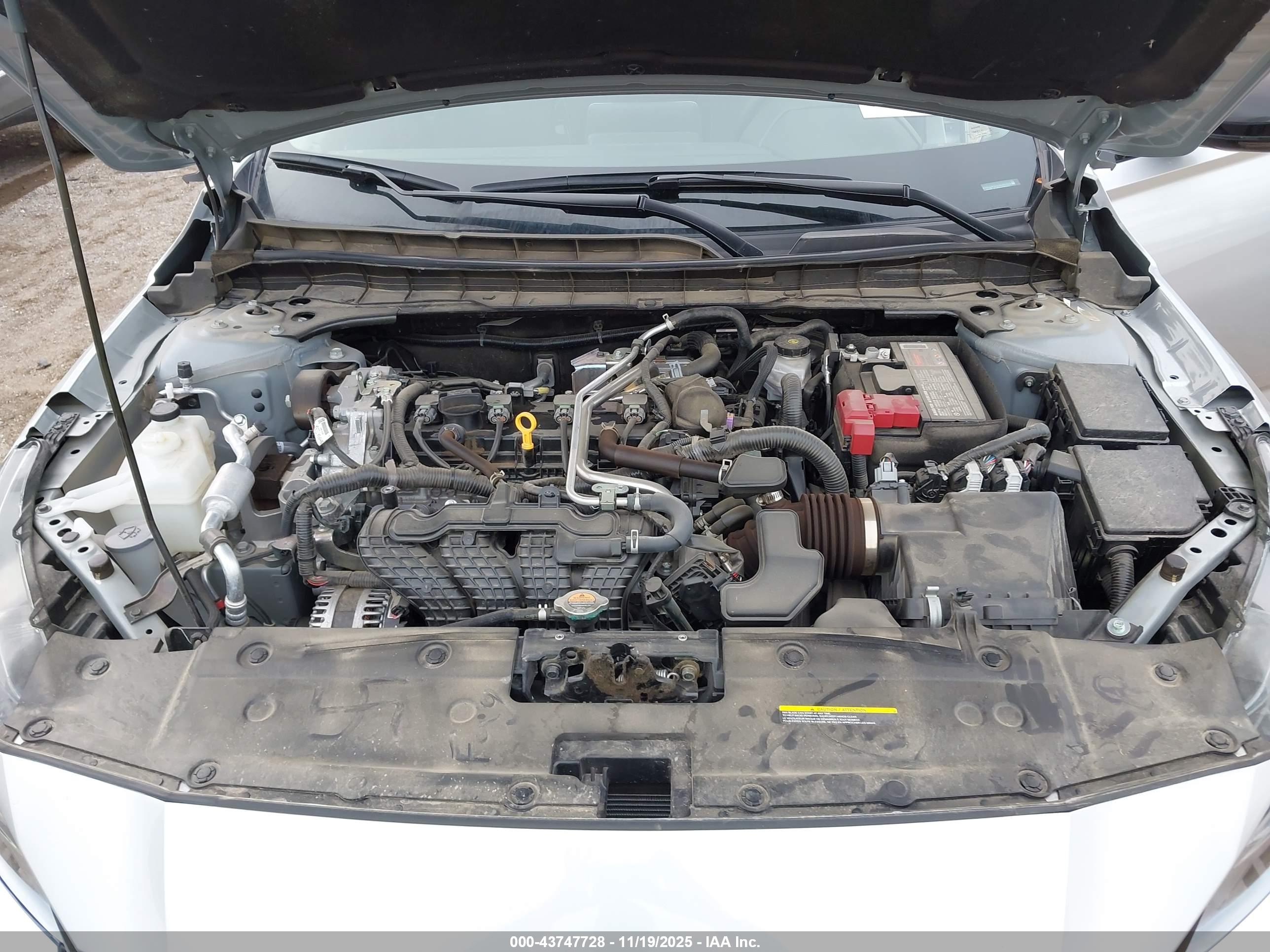 NISSAN ALTIMA image 10