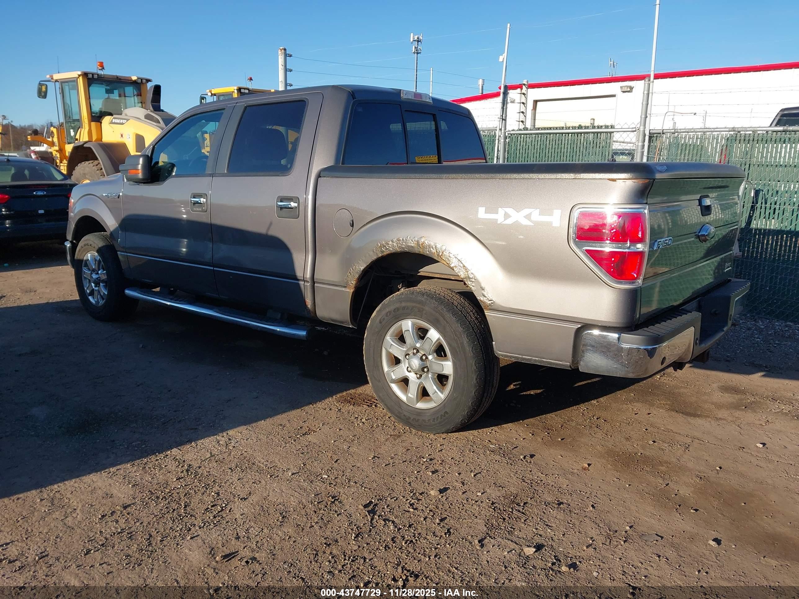 FORD F-150 image 3
