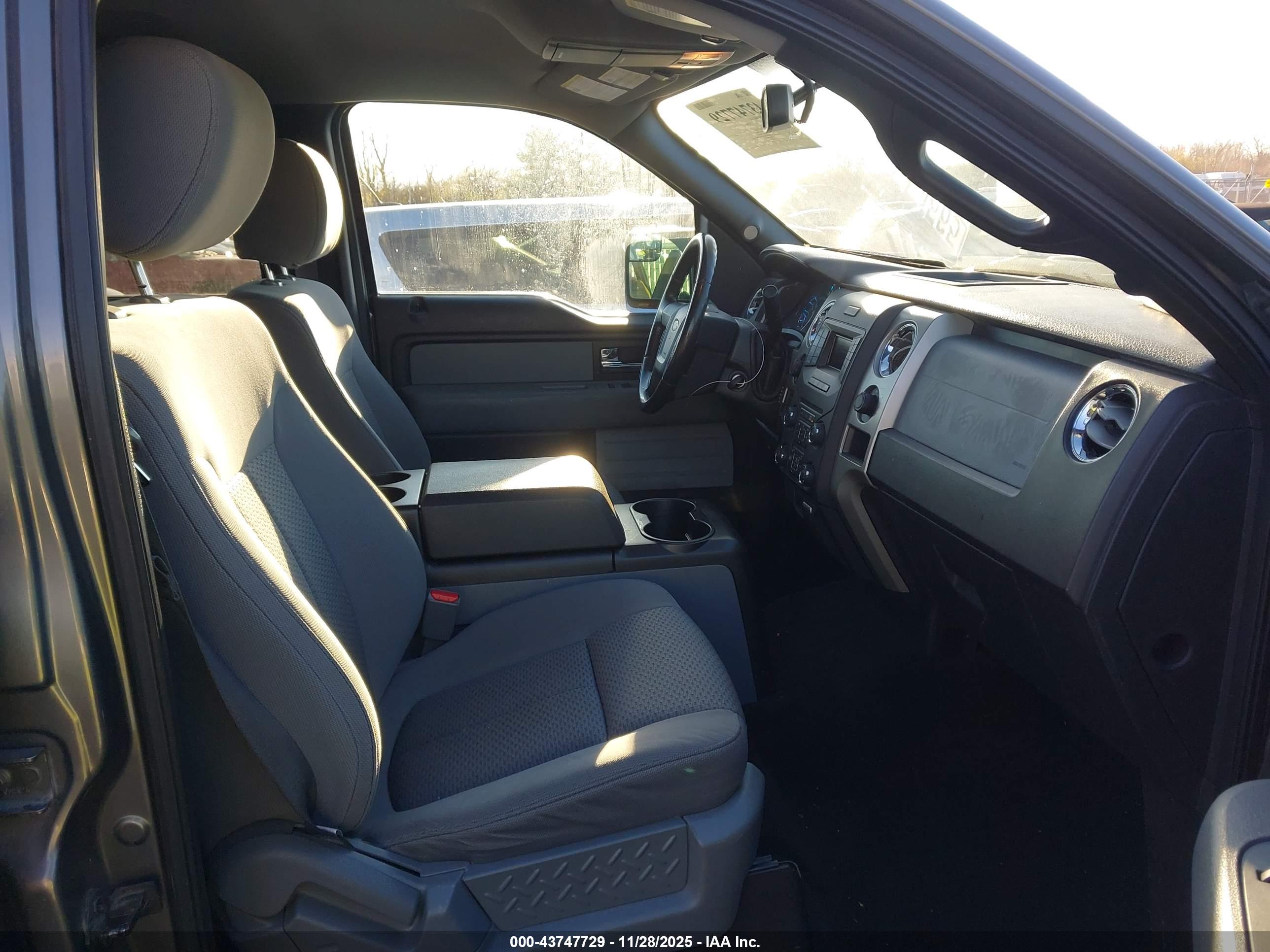 FORD F-150 image 5