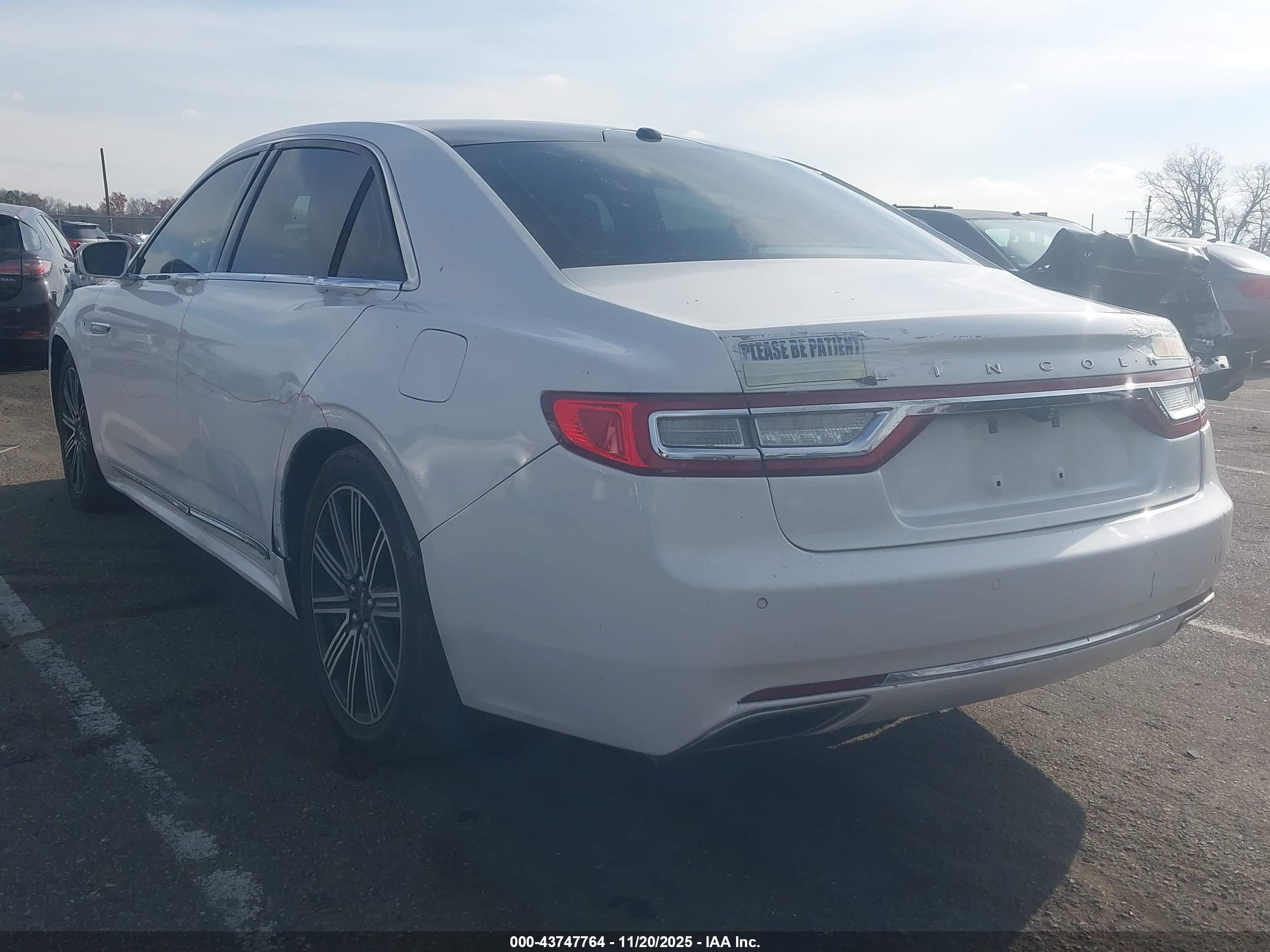 LINCOLN CONTINENTAL image 3