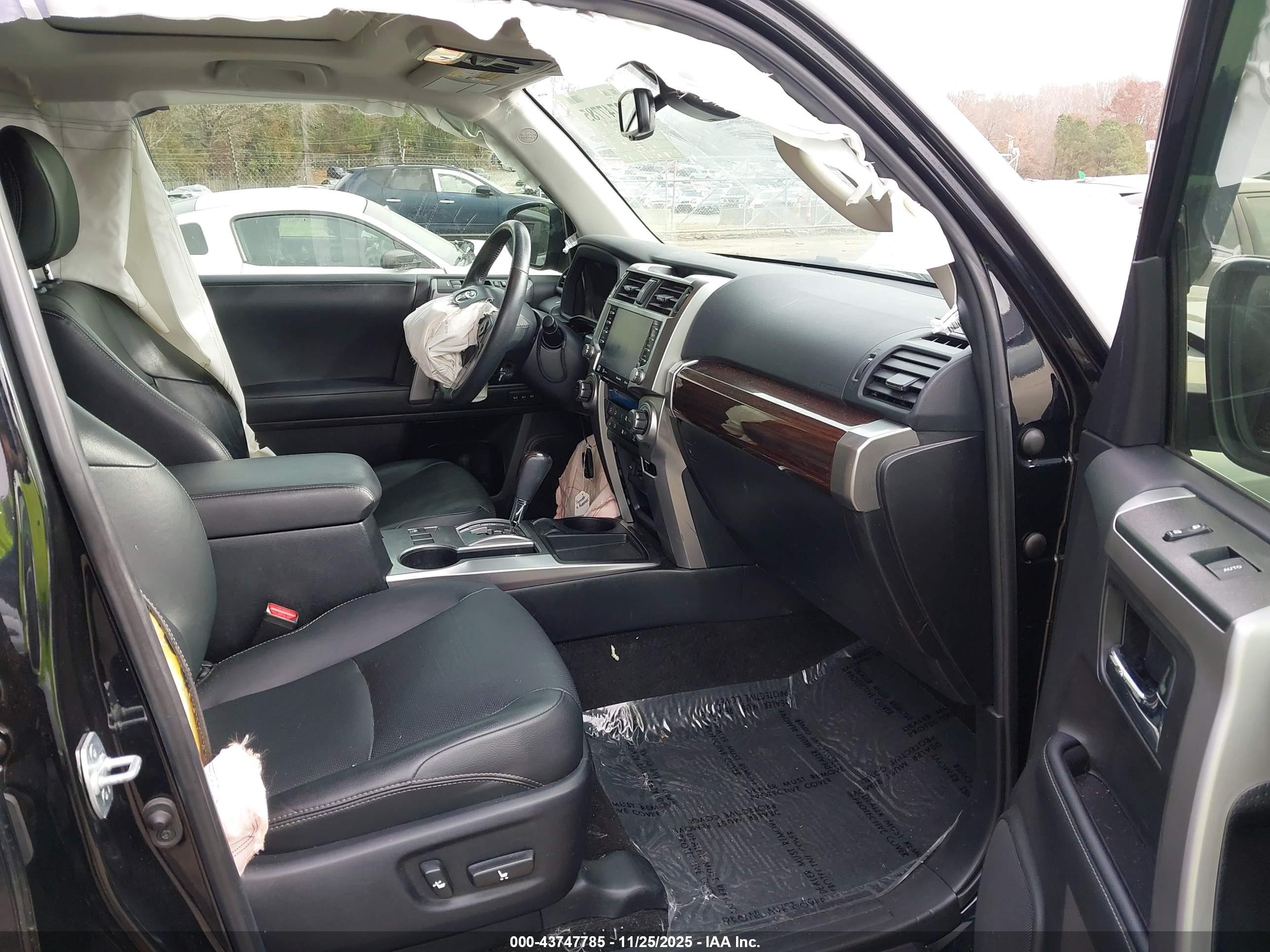 TOYOTA 4RUNNER image 5