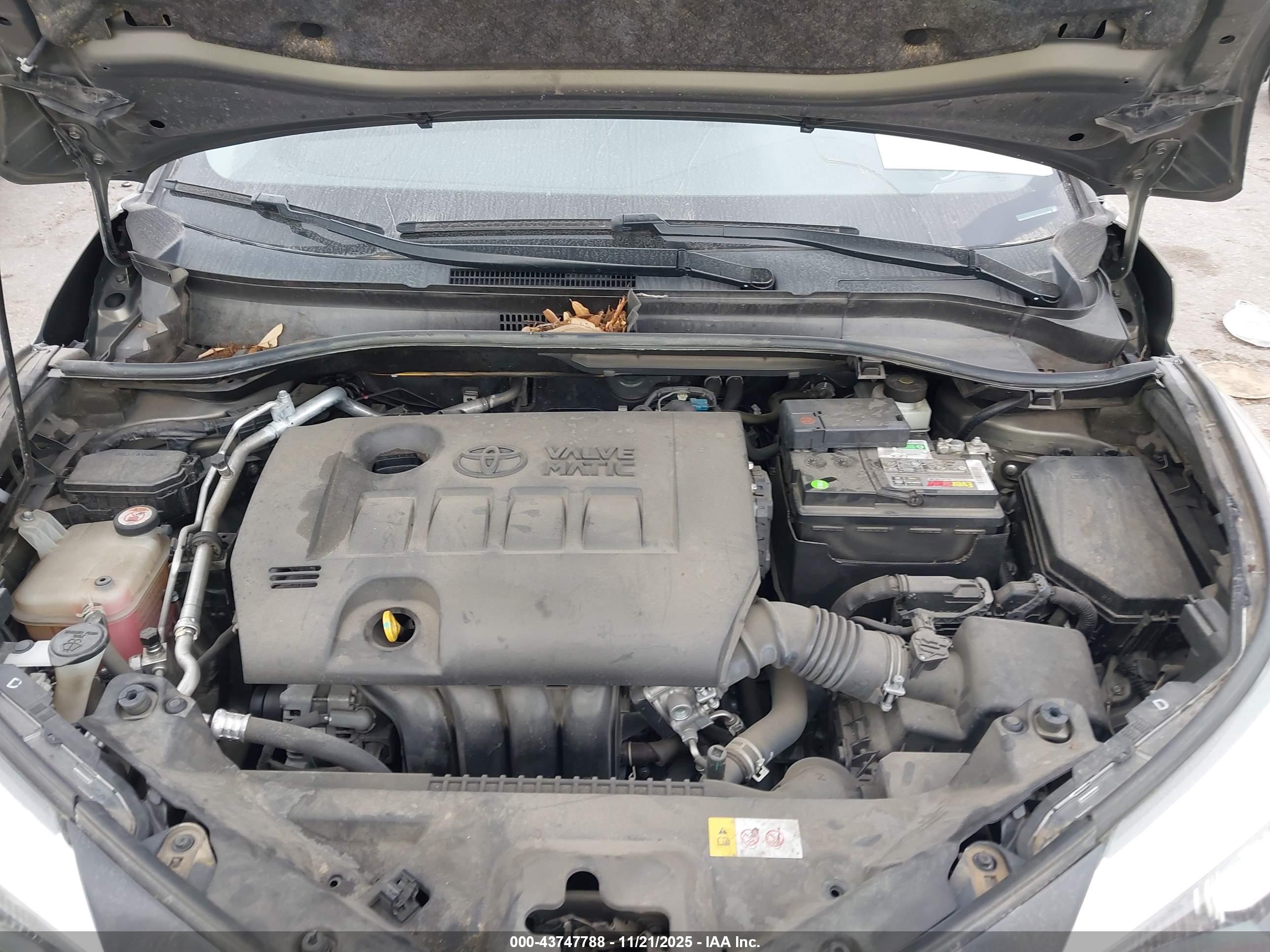 TOYOTA C-HR image 10