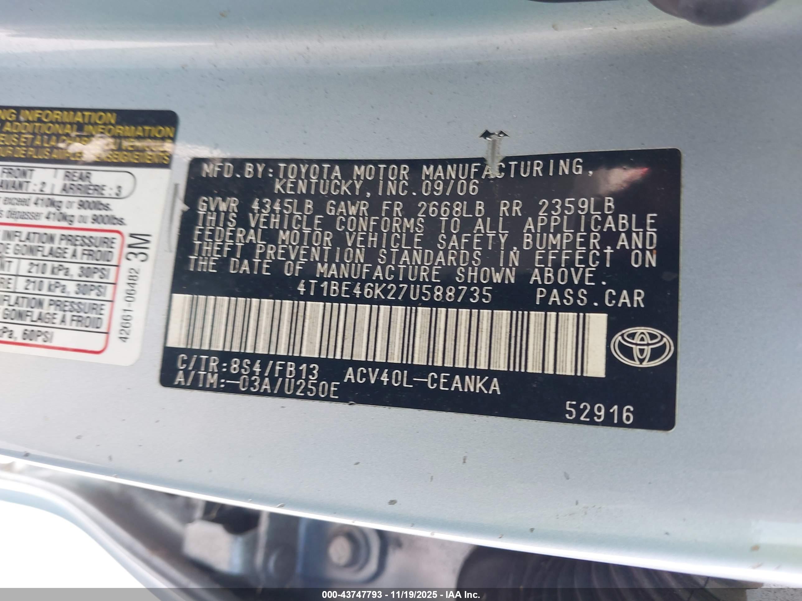 TOYOTA CAMRY image 9
