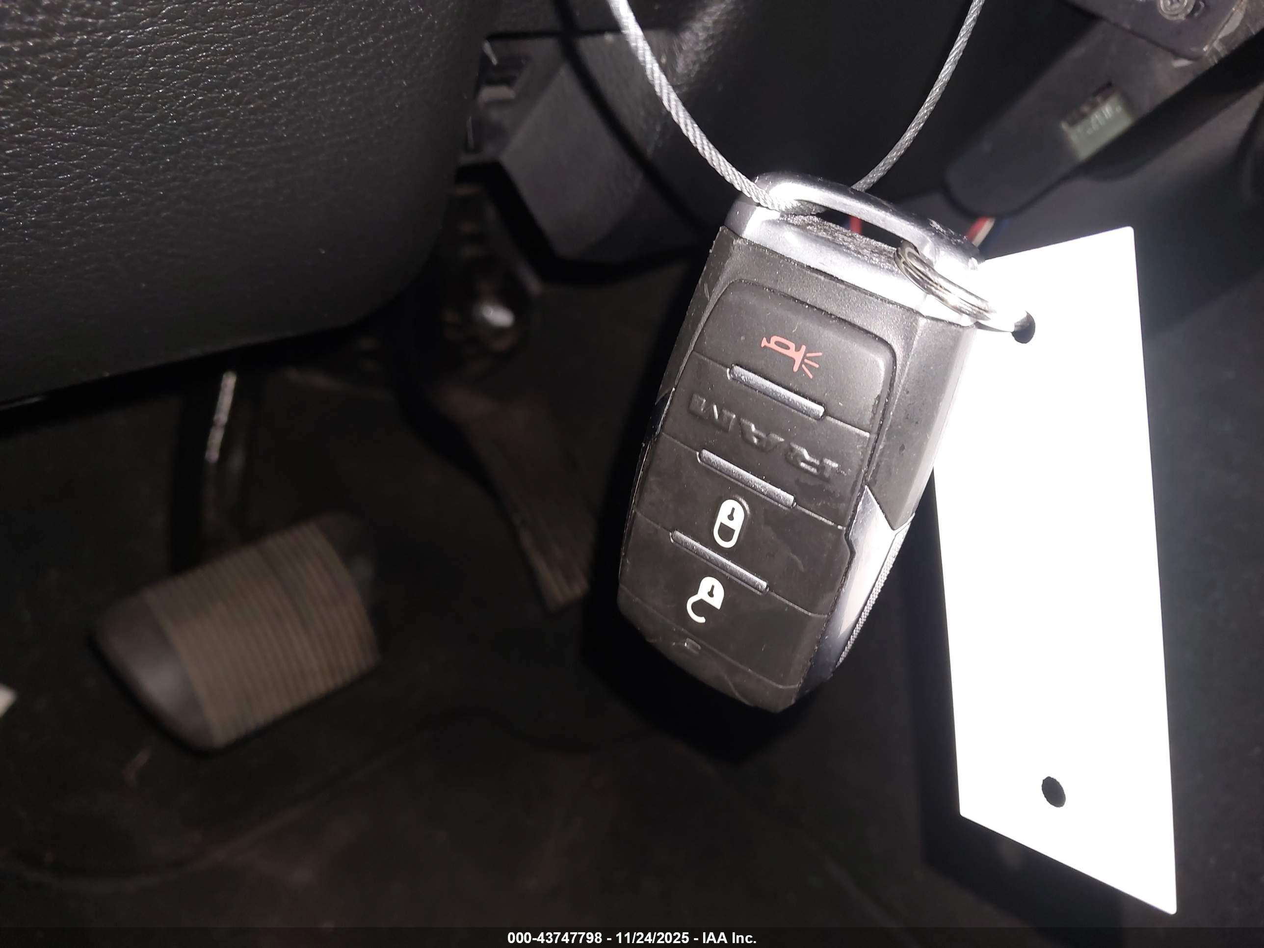 RAM 1500 image 11