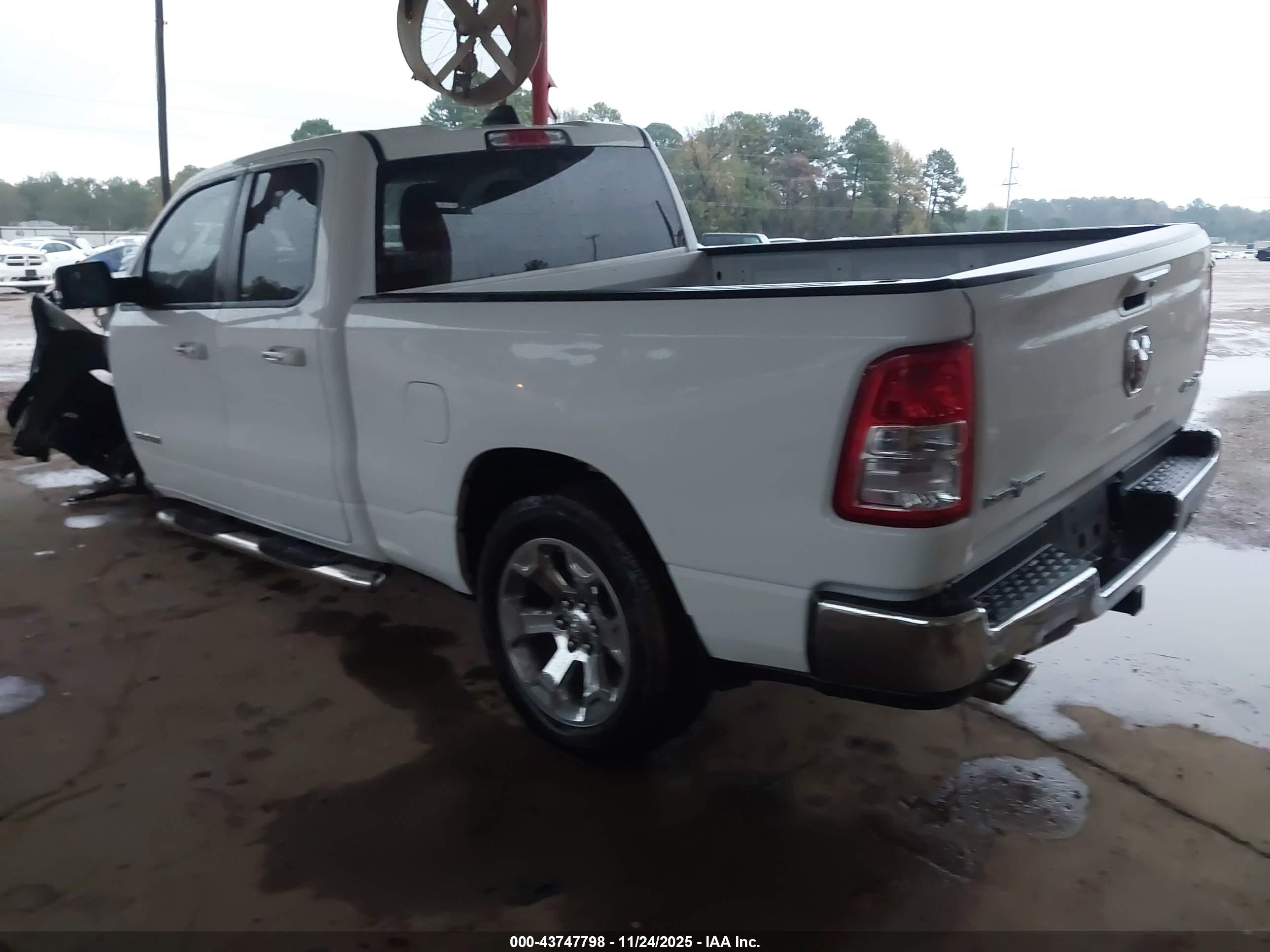 RAM 1500 image 3