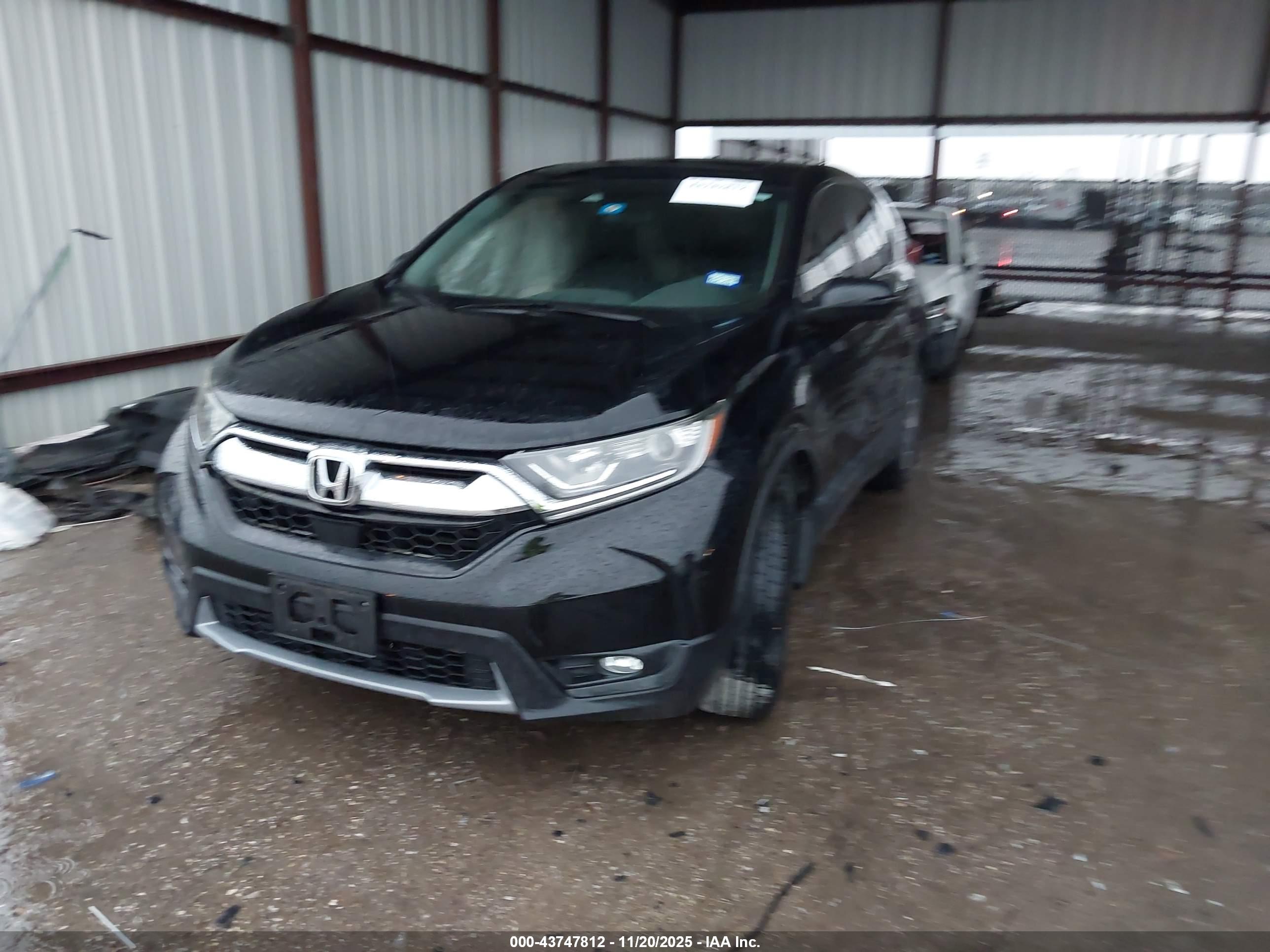 HONDA CR-V image 2