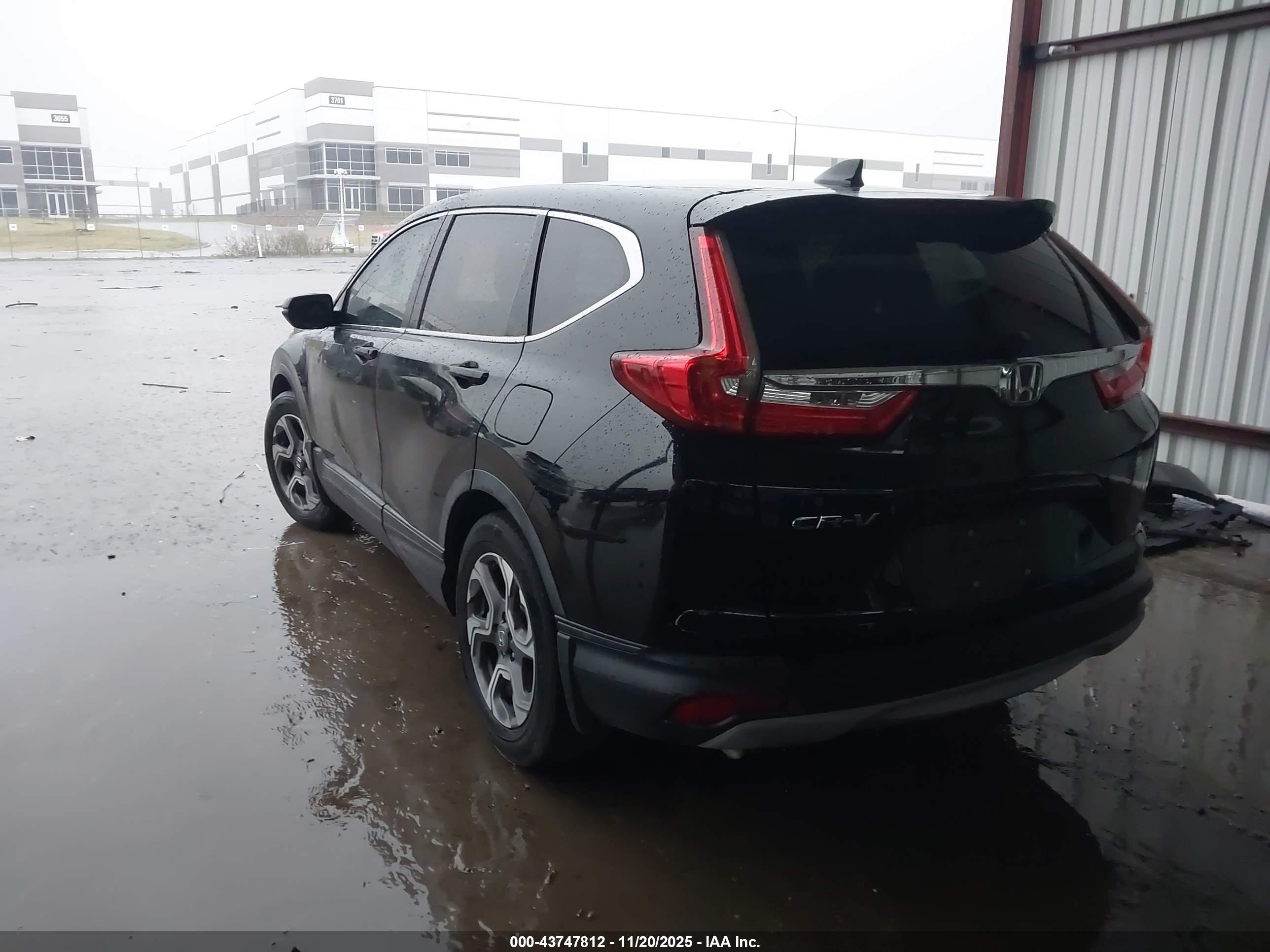 HONDA CR-V image 3