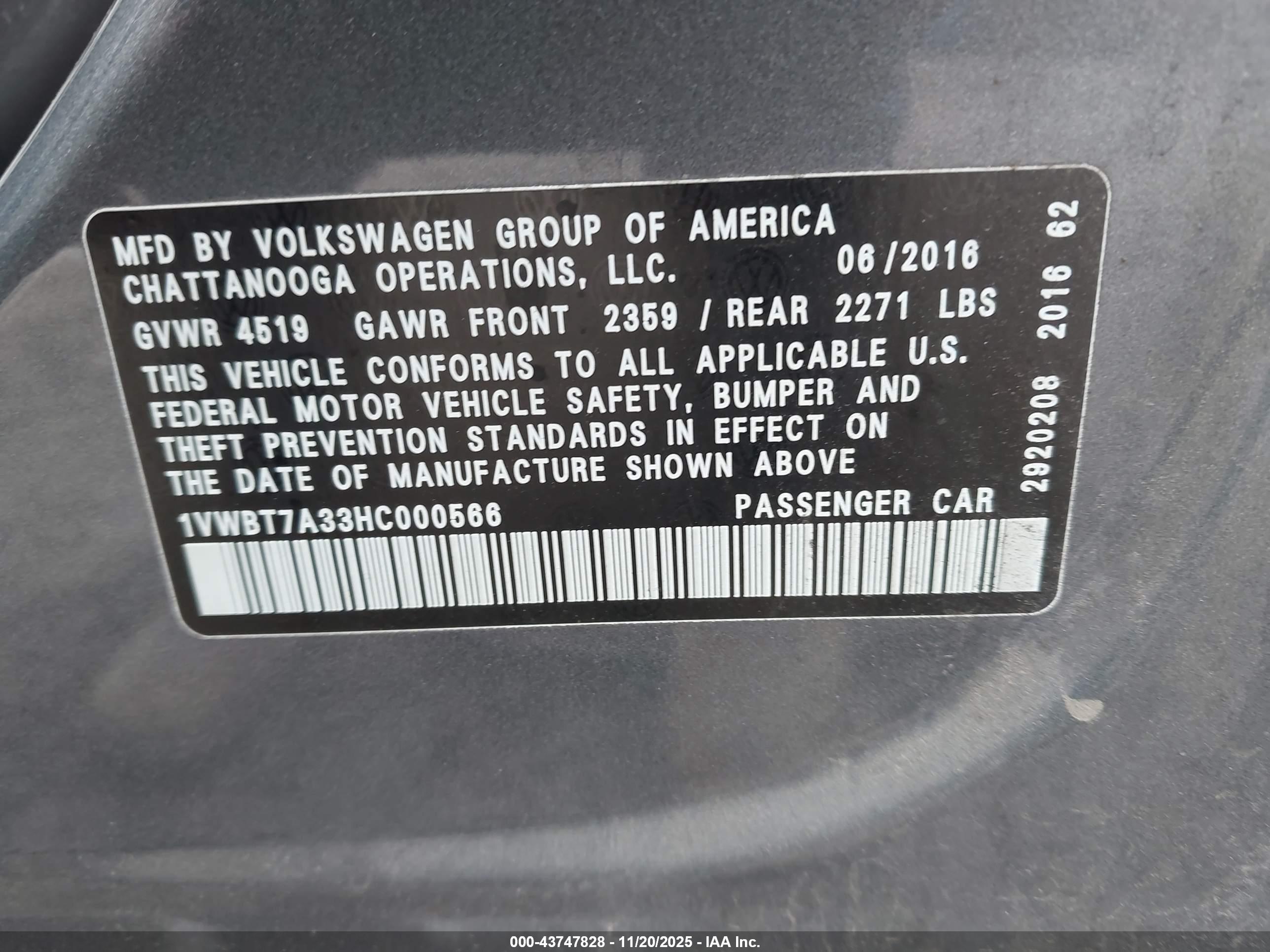 VOLKSWAGEN PASSAT image 9