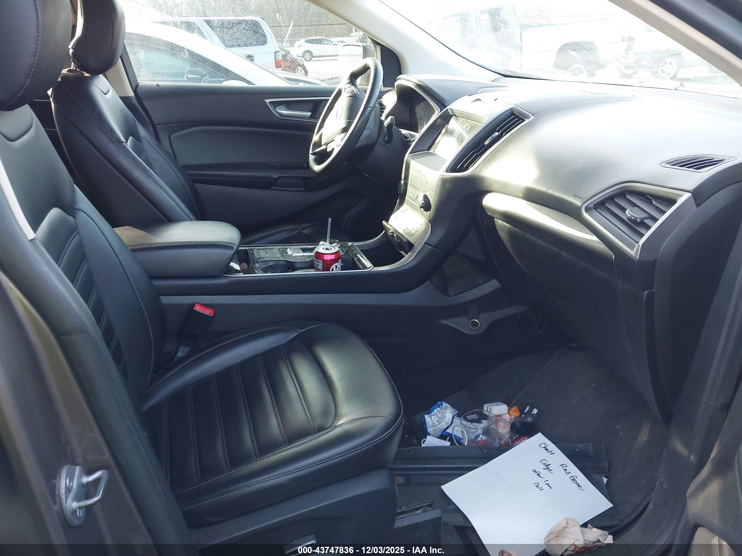FORD EDGE image 5
