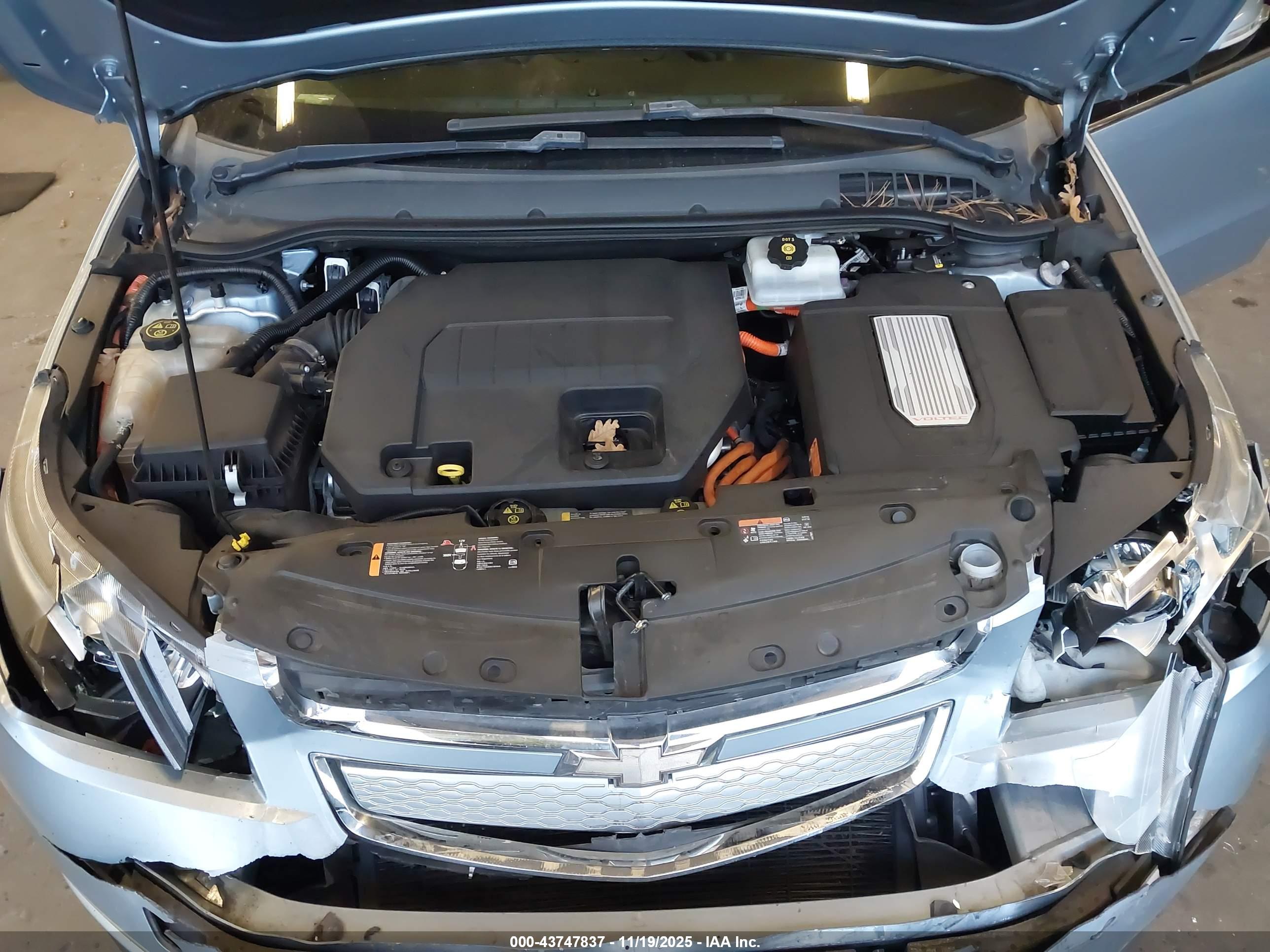 CHEVROLET VOLT image 10