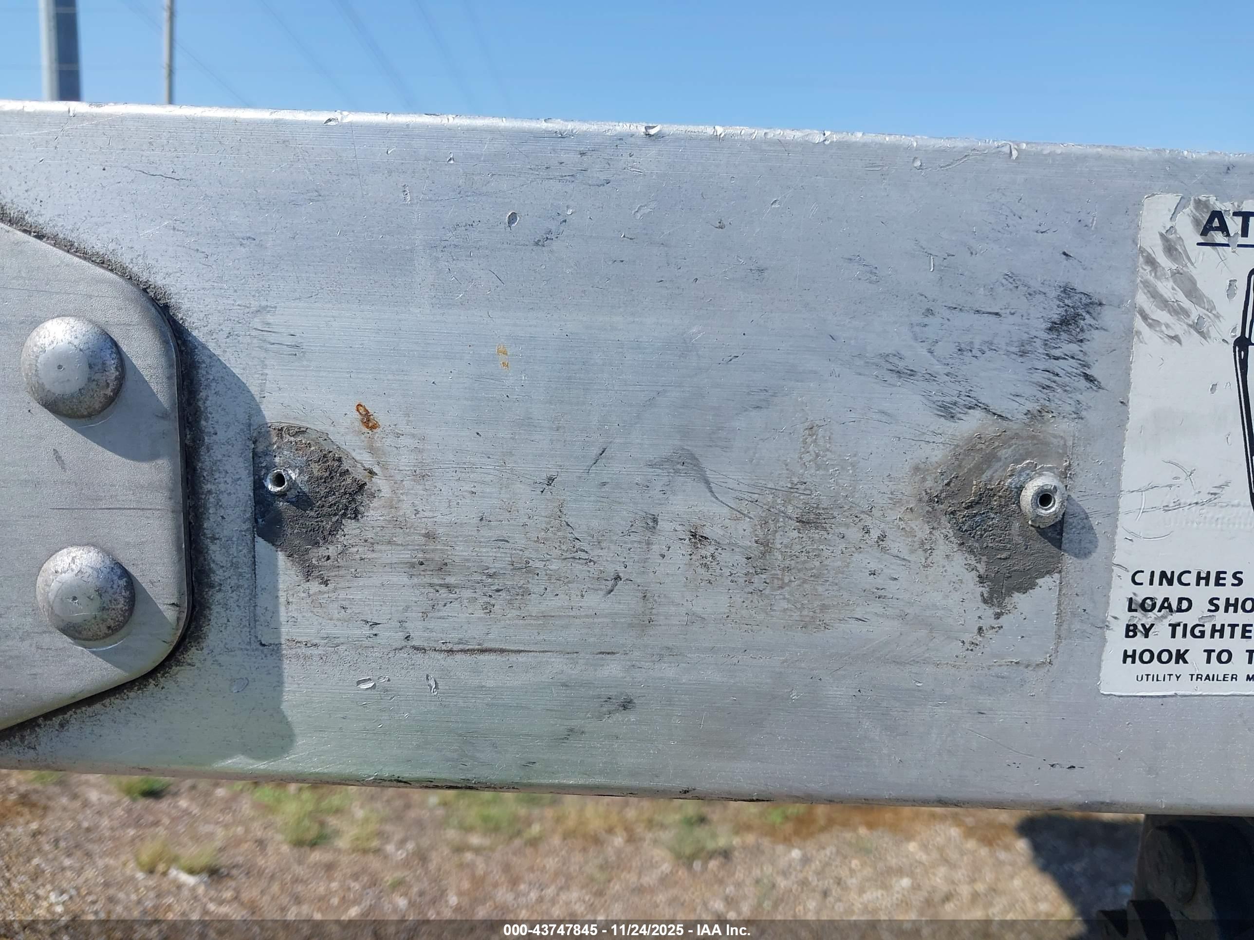 UTILITY TRAILER image 9