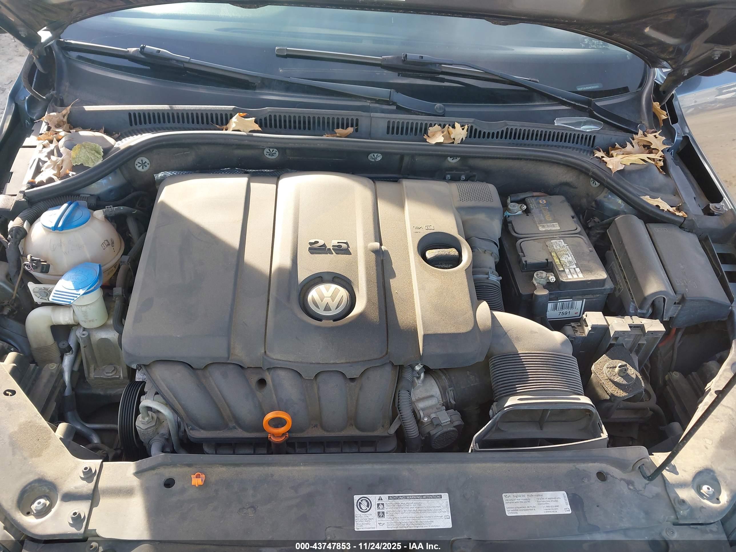 VOLKSWAGEN JETTA image 10