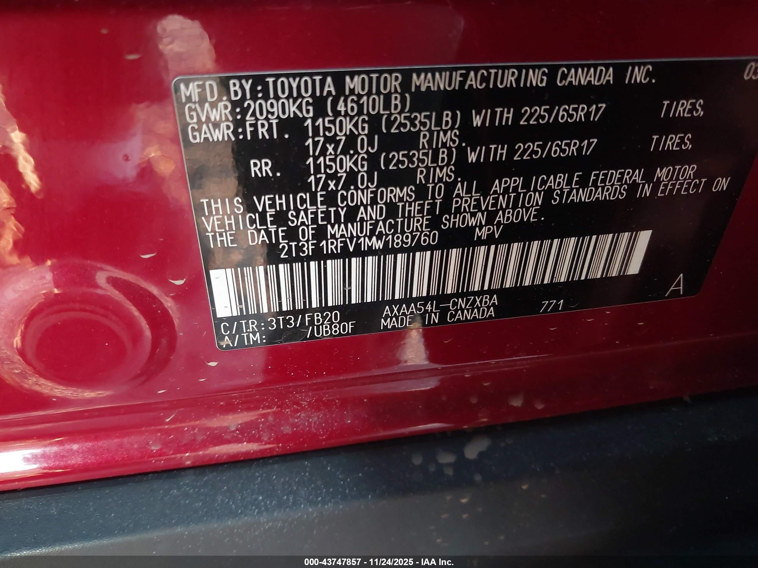 TOYOTA RAV4 image 9