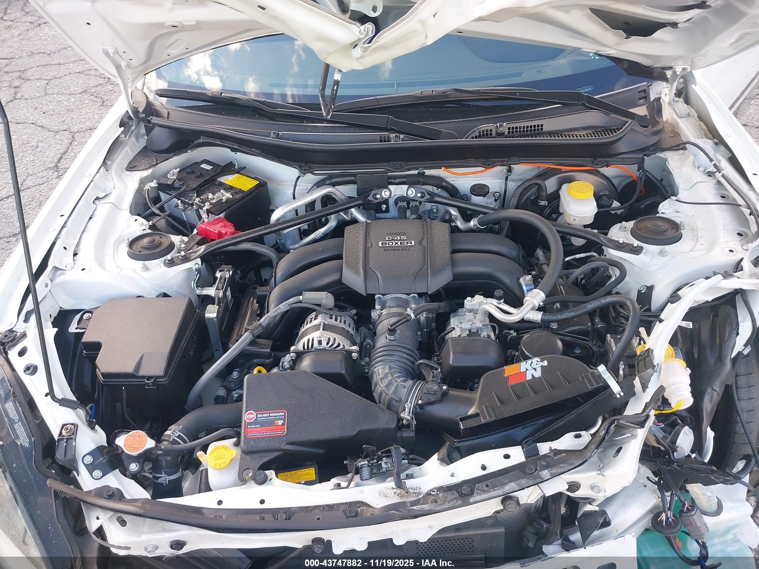 SUBARU BRZ image 10