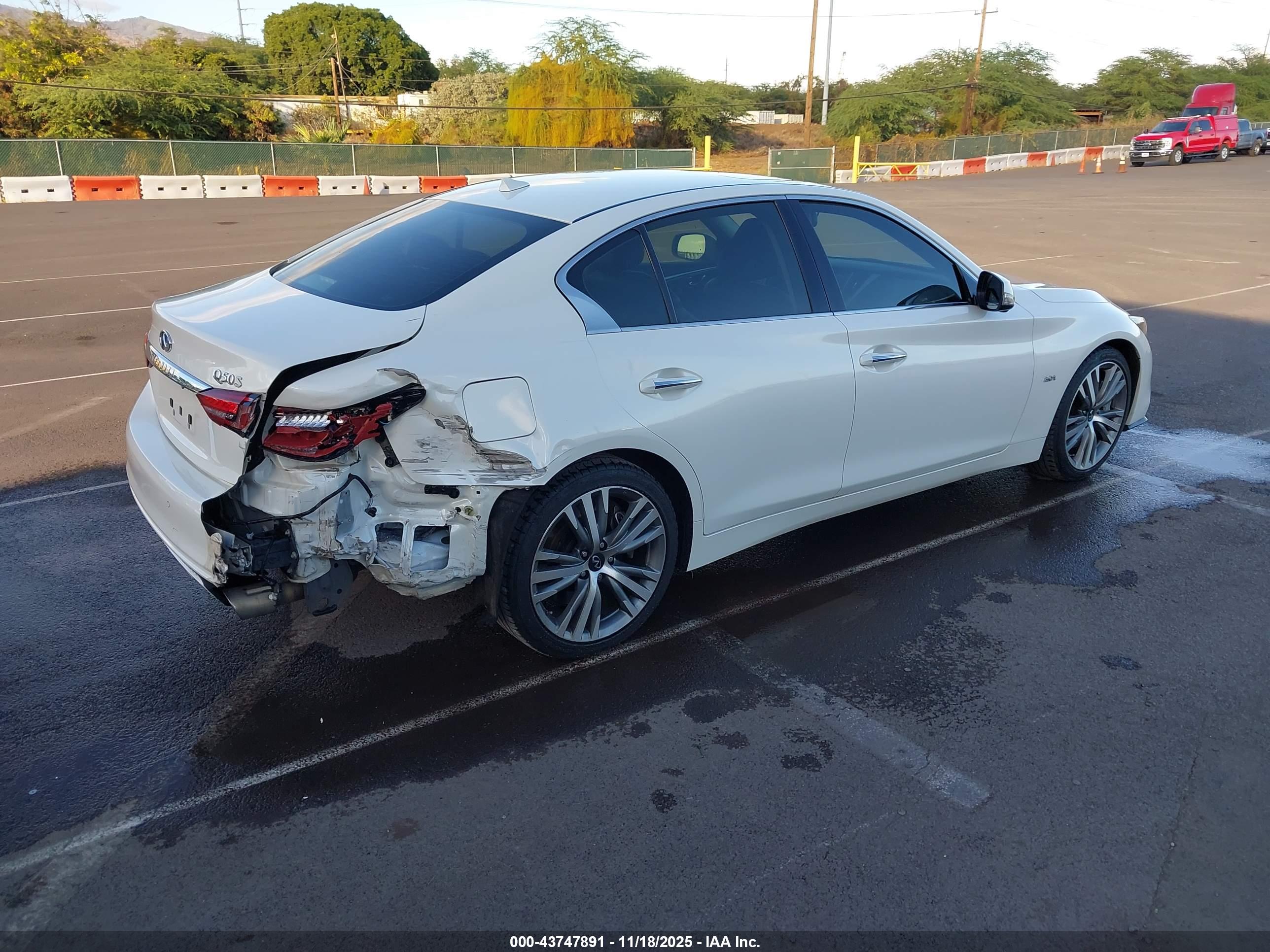 INFINITI Q50 image 4