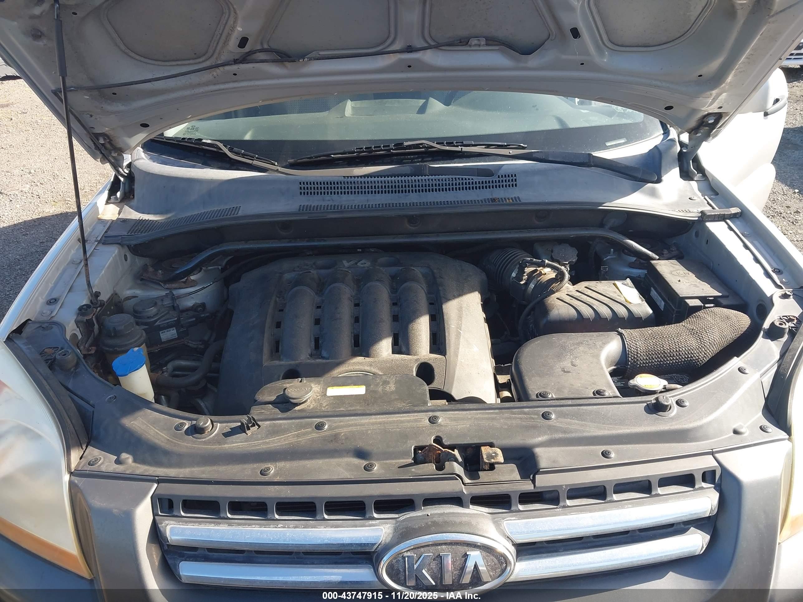 KIA SPORTAGE image 10