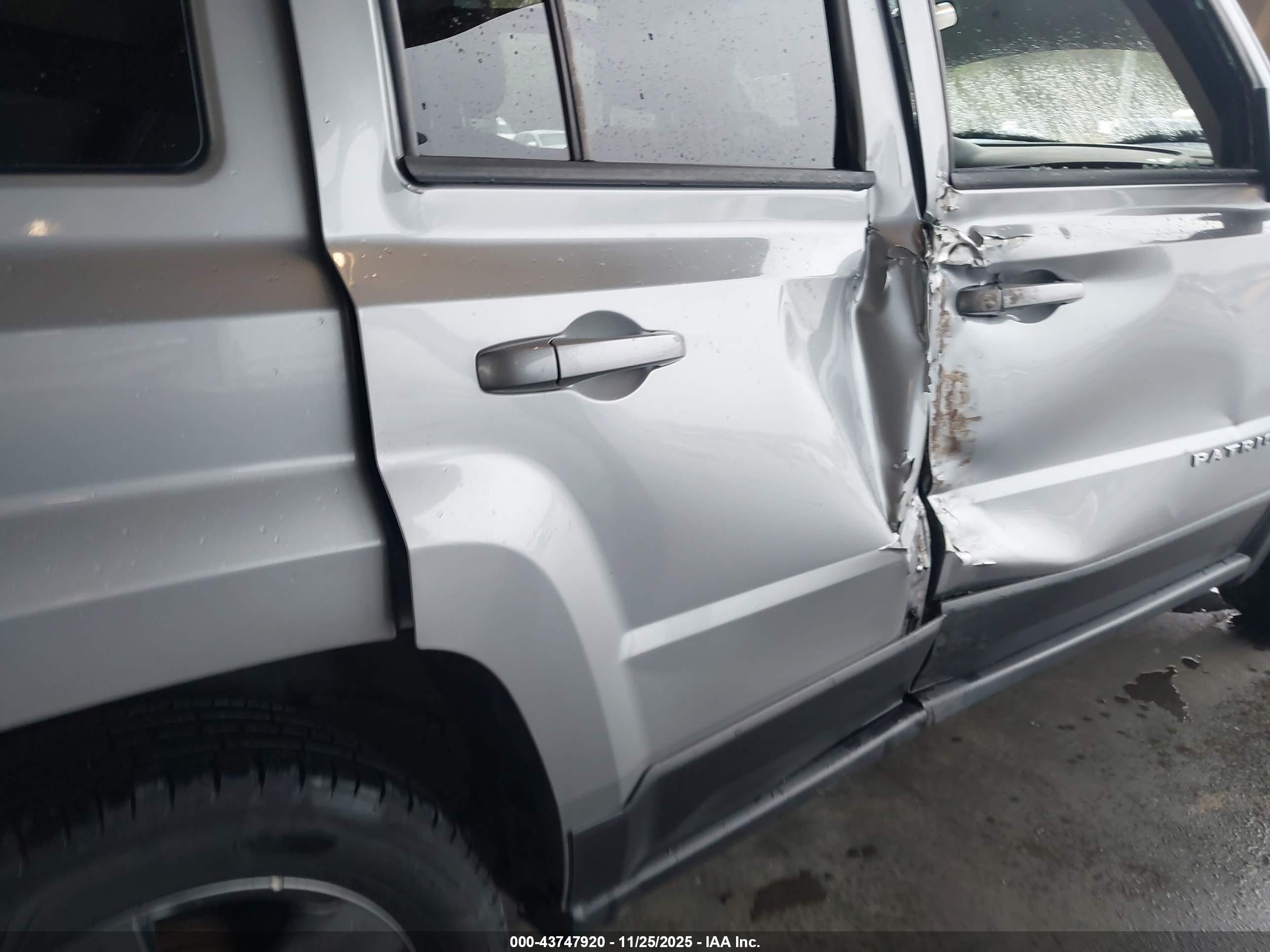 JEEP PATRIOT image 6