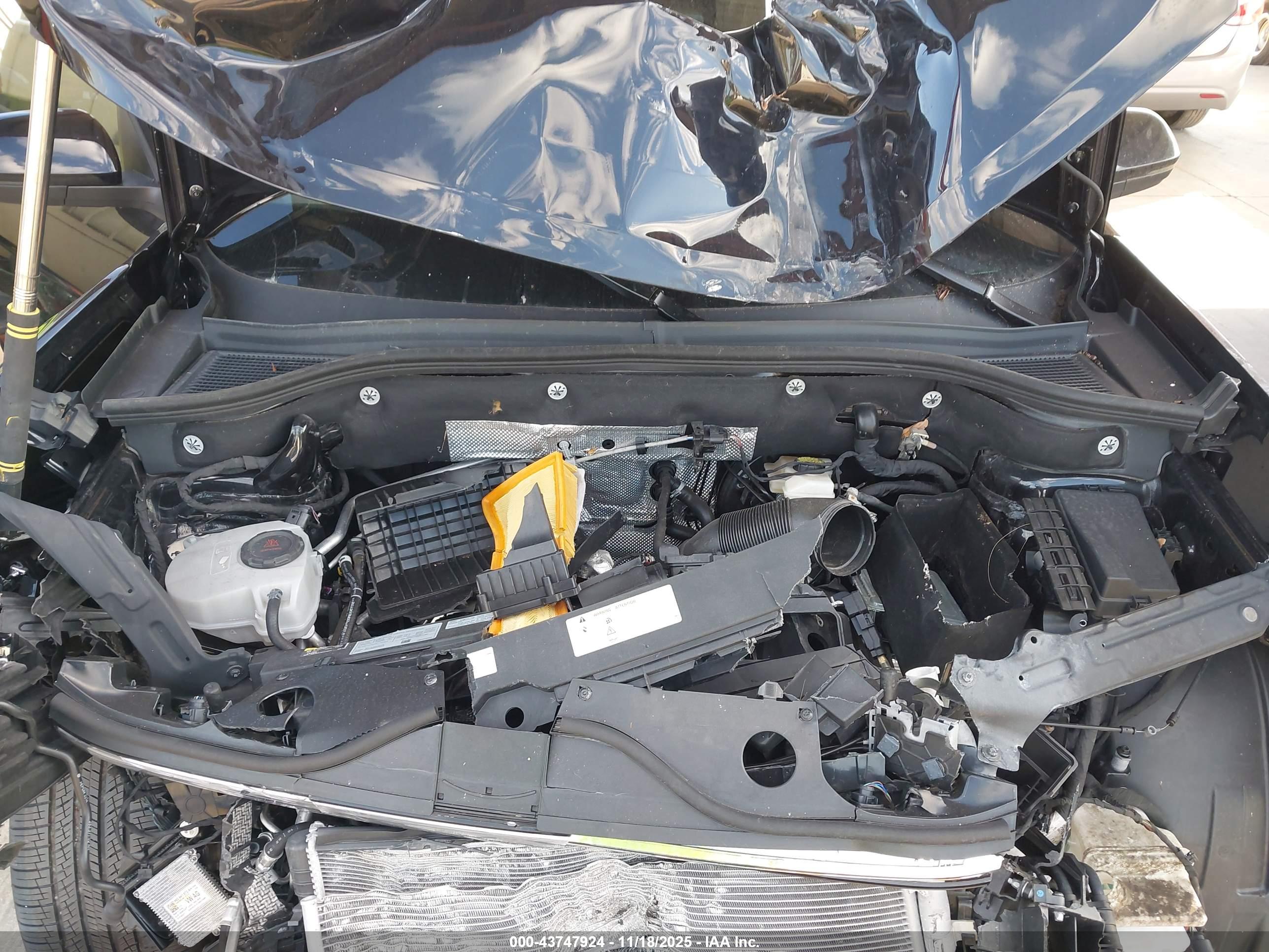 VOLKSWAGEN ATLAS image 10