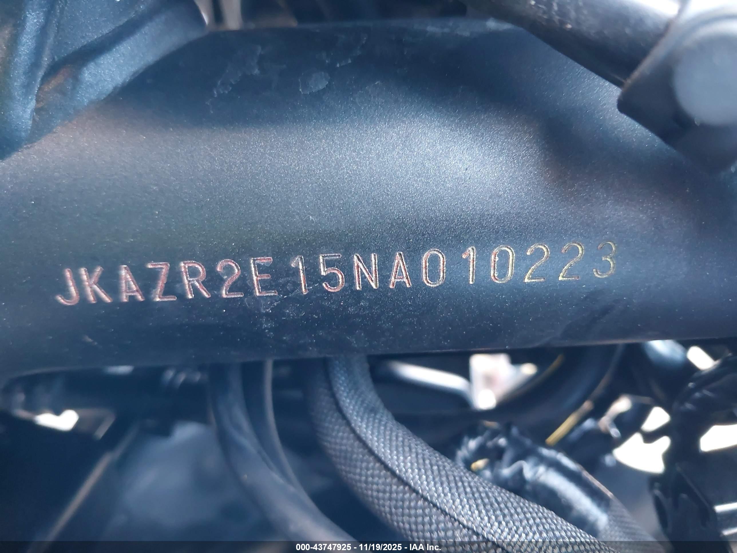 KAWASAKI ZR900 image 10
