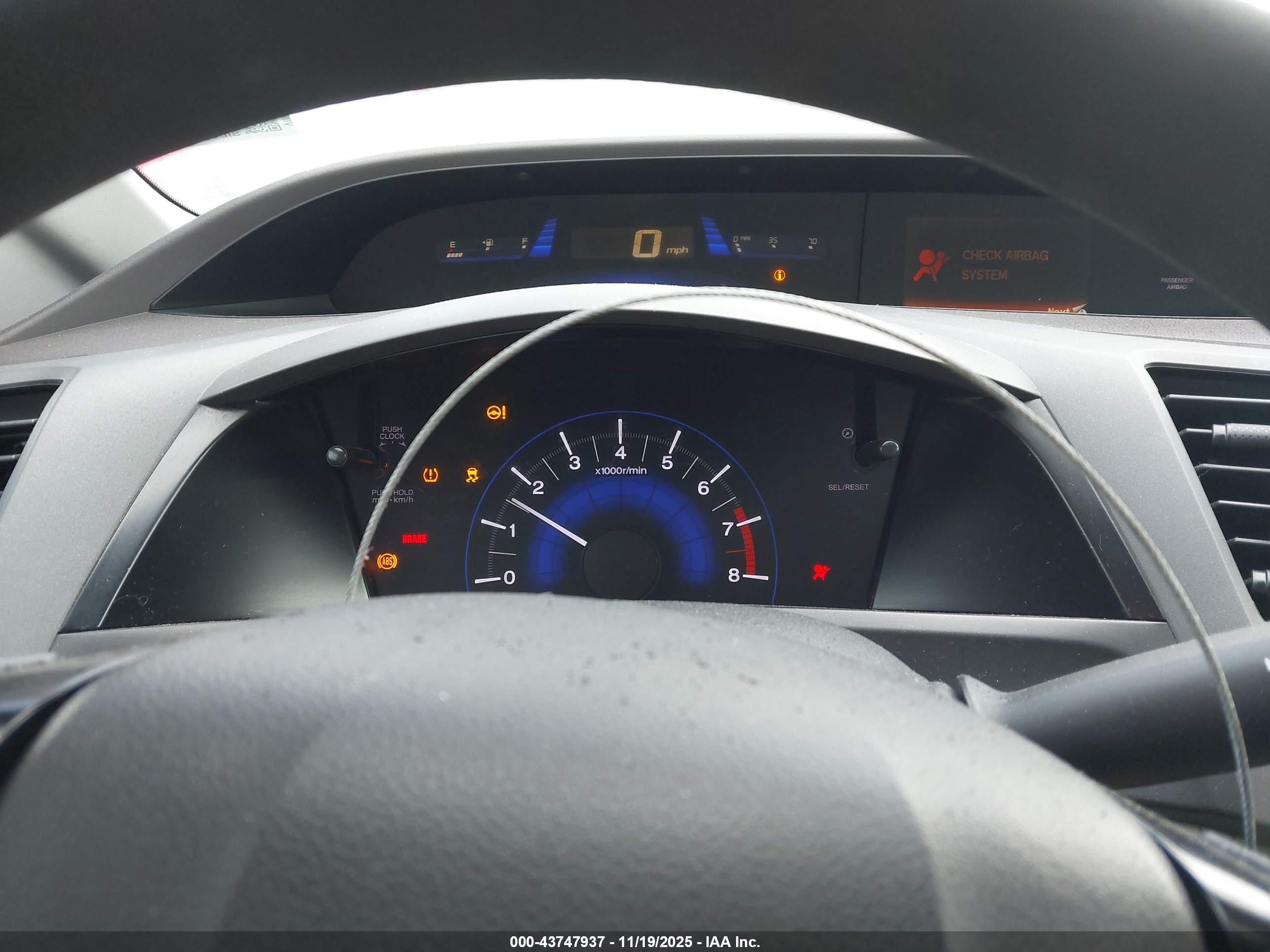 HONDA CIVIC image 7