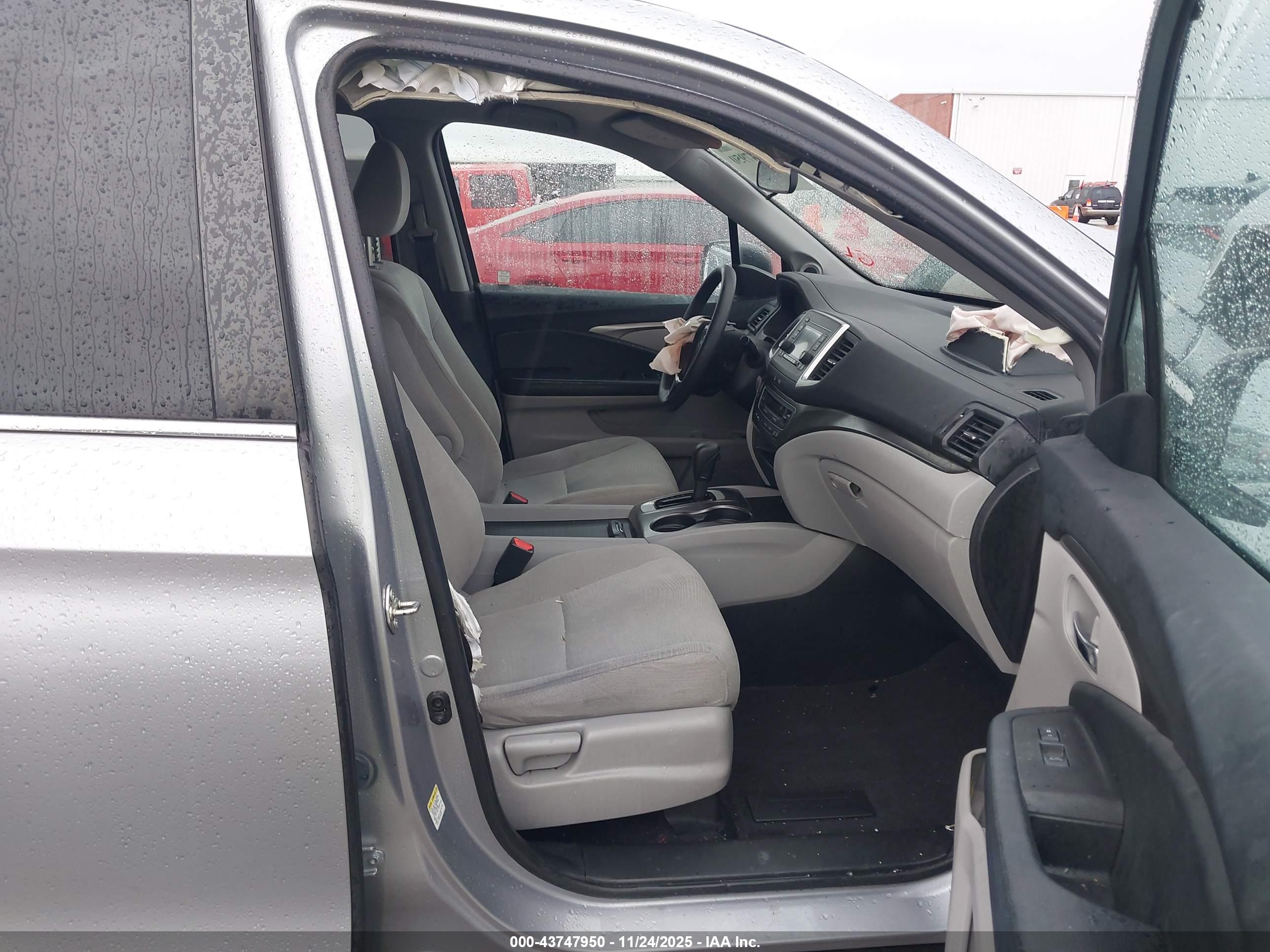 HONDA PILOT image 5