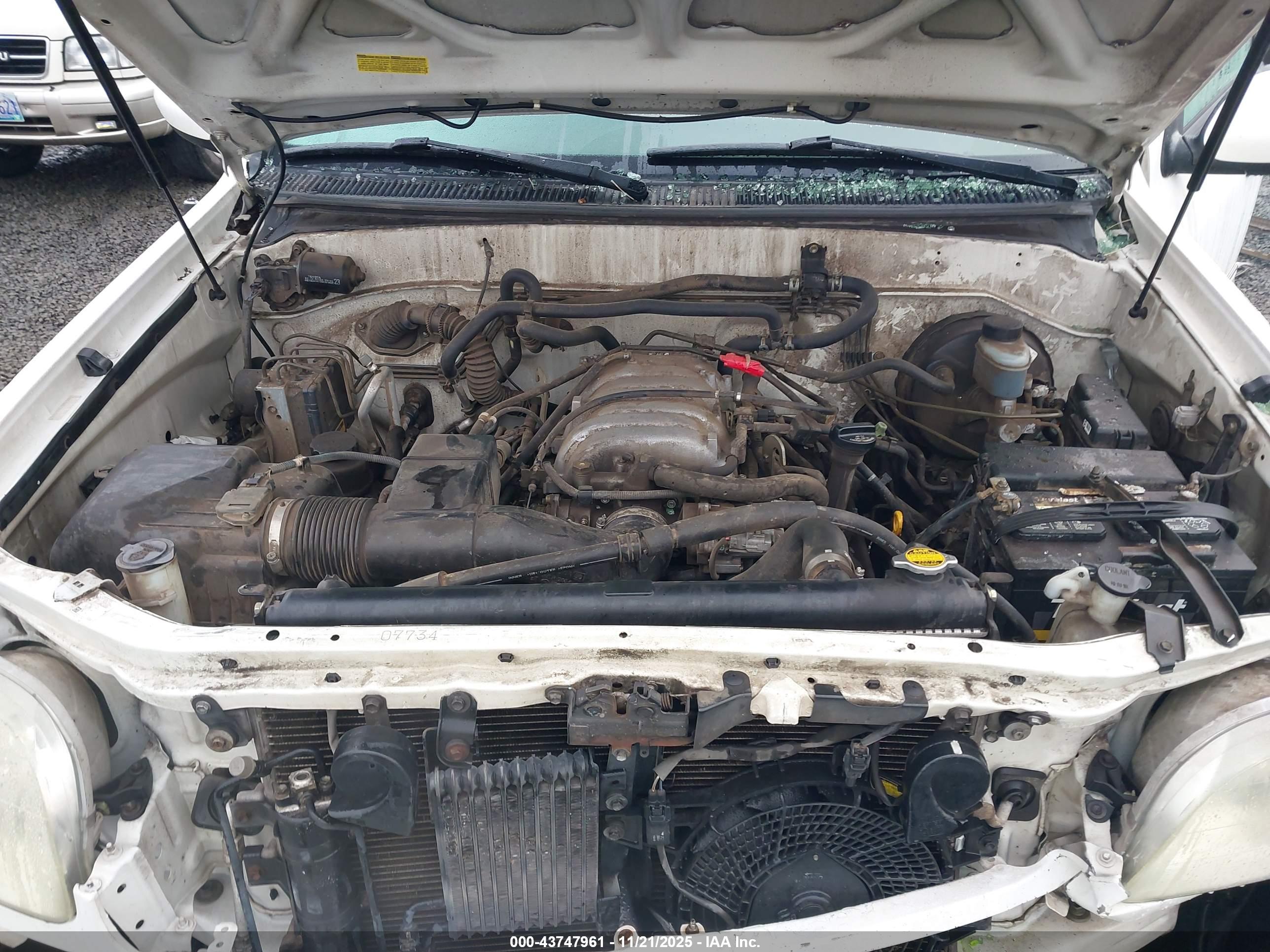TOYOTA SEQUOIA image 10