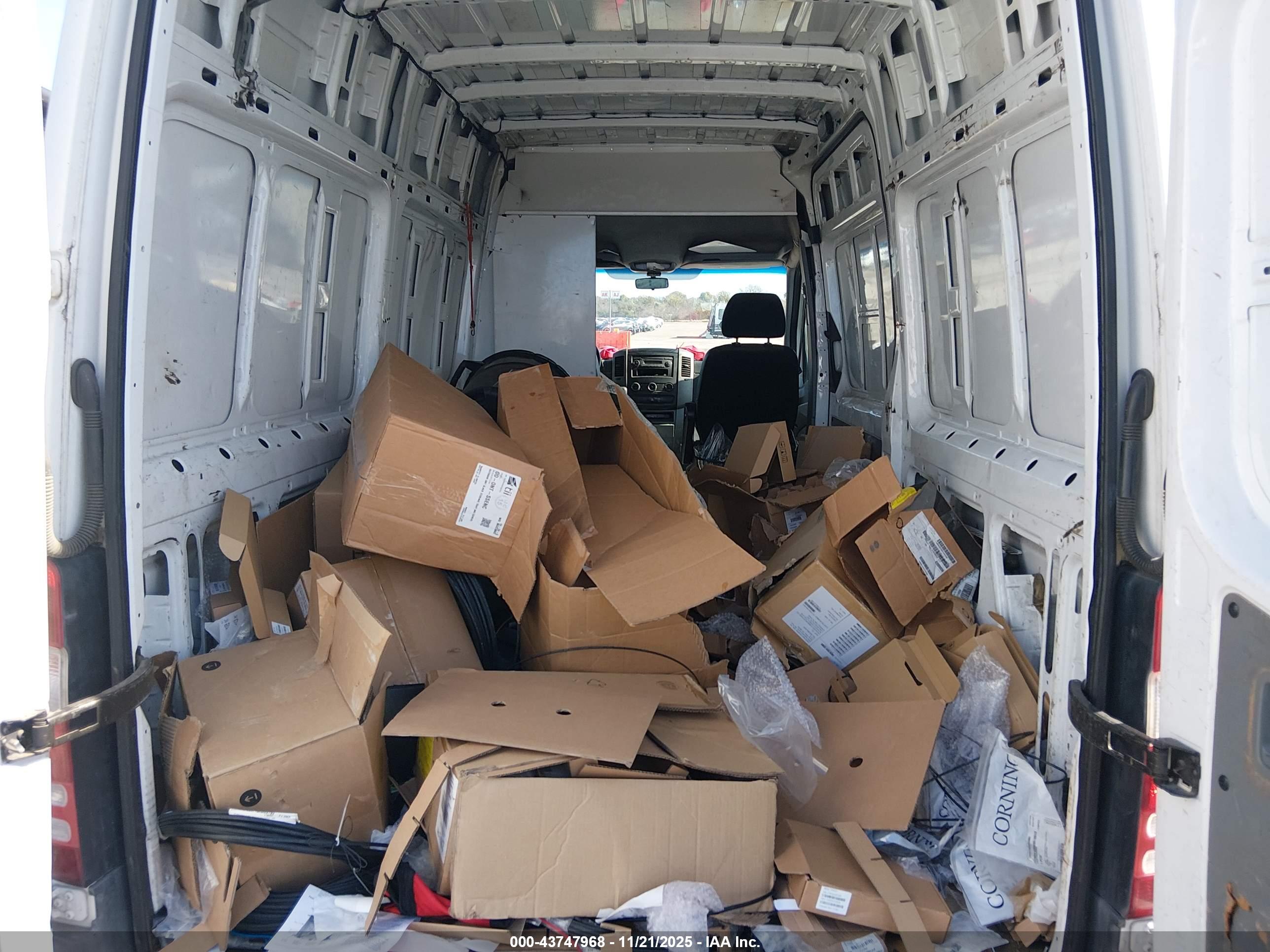 FREIGHTLINER SPRINTER image 8