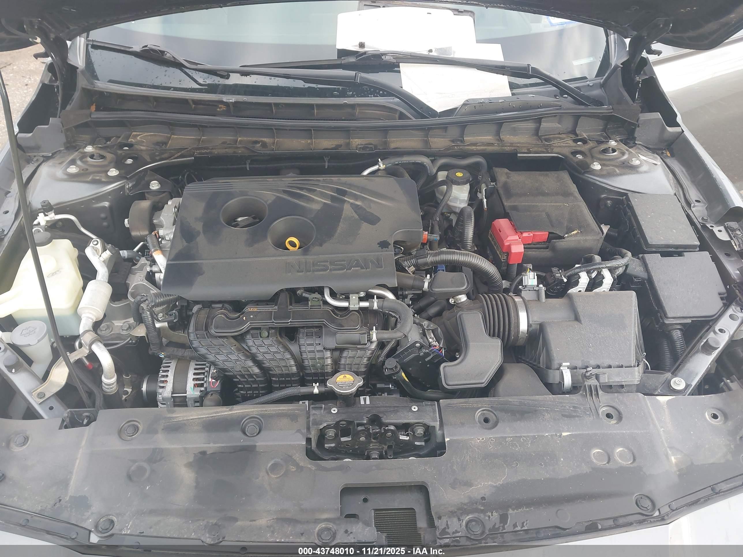 NISSAN ALTIMA image 10