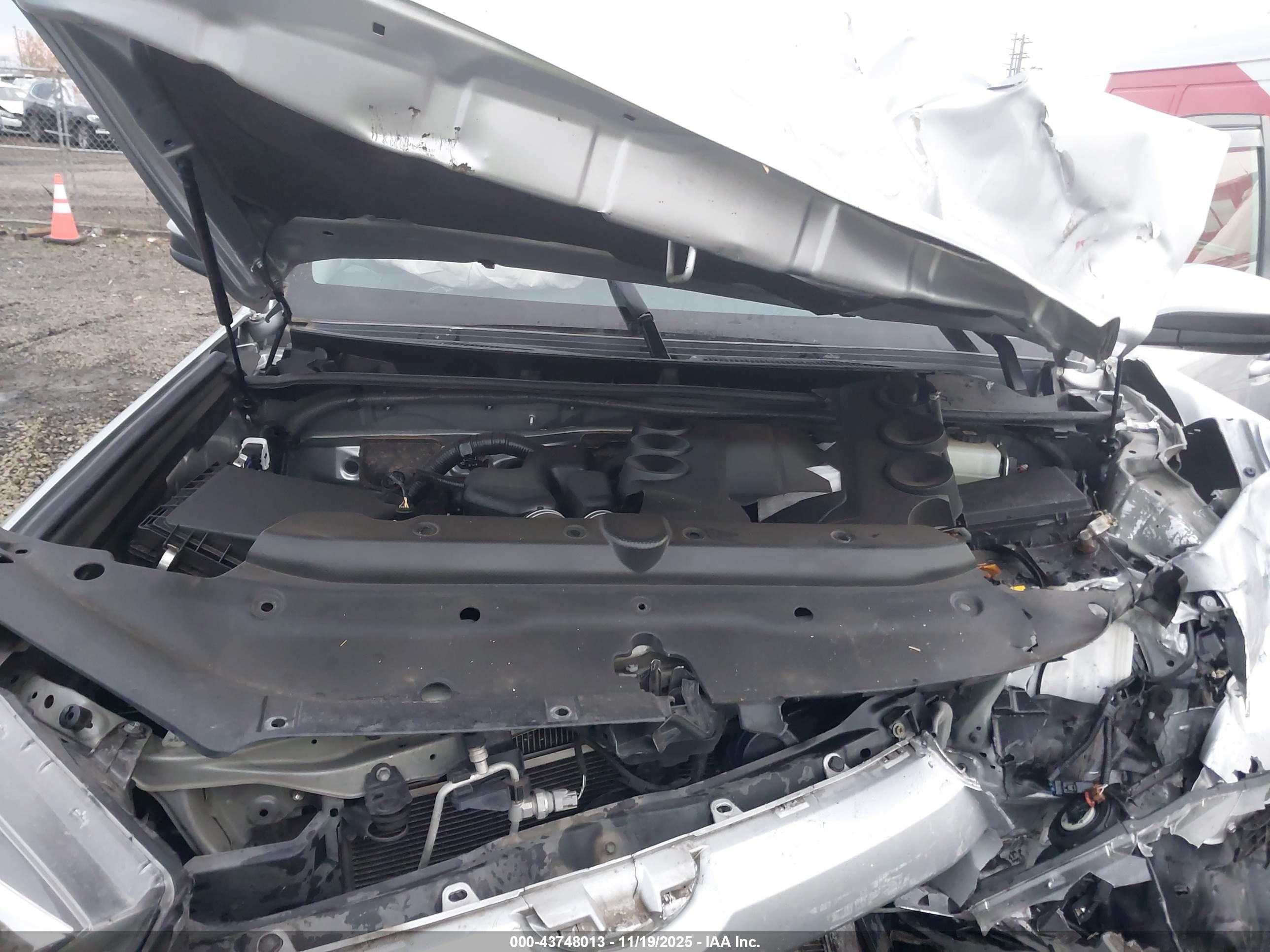 TOYOTA 4RUNNER image 10