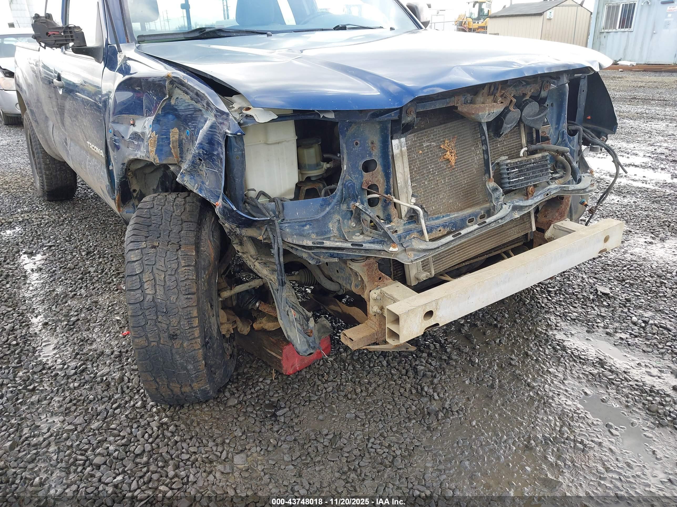 TOYOTA TACOMA image 6
