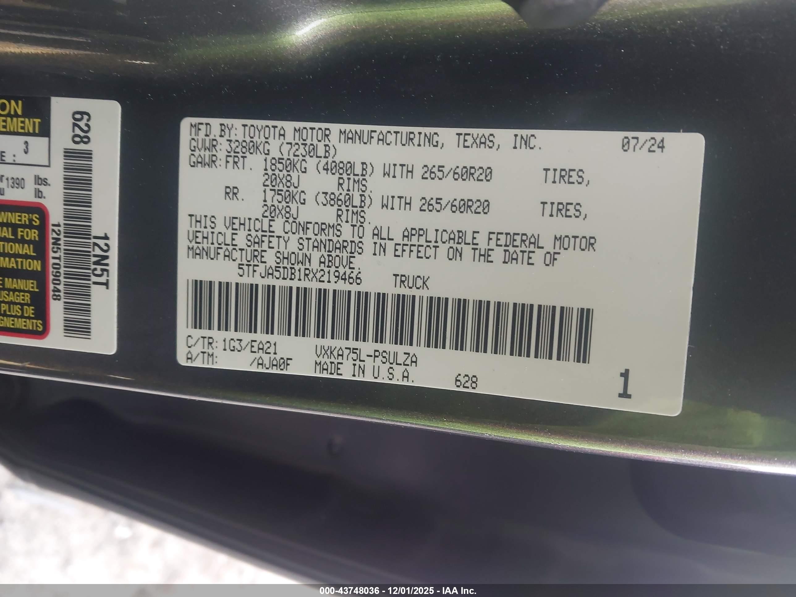 TOYOTA TUNDRA image 9