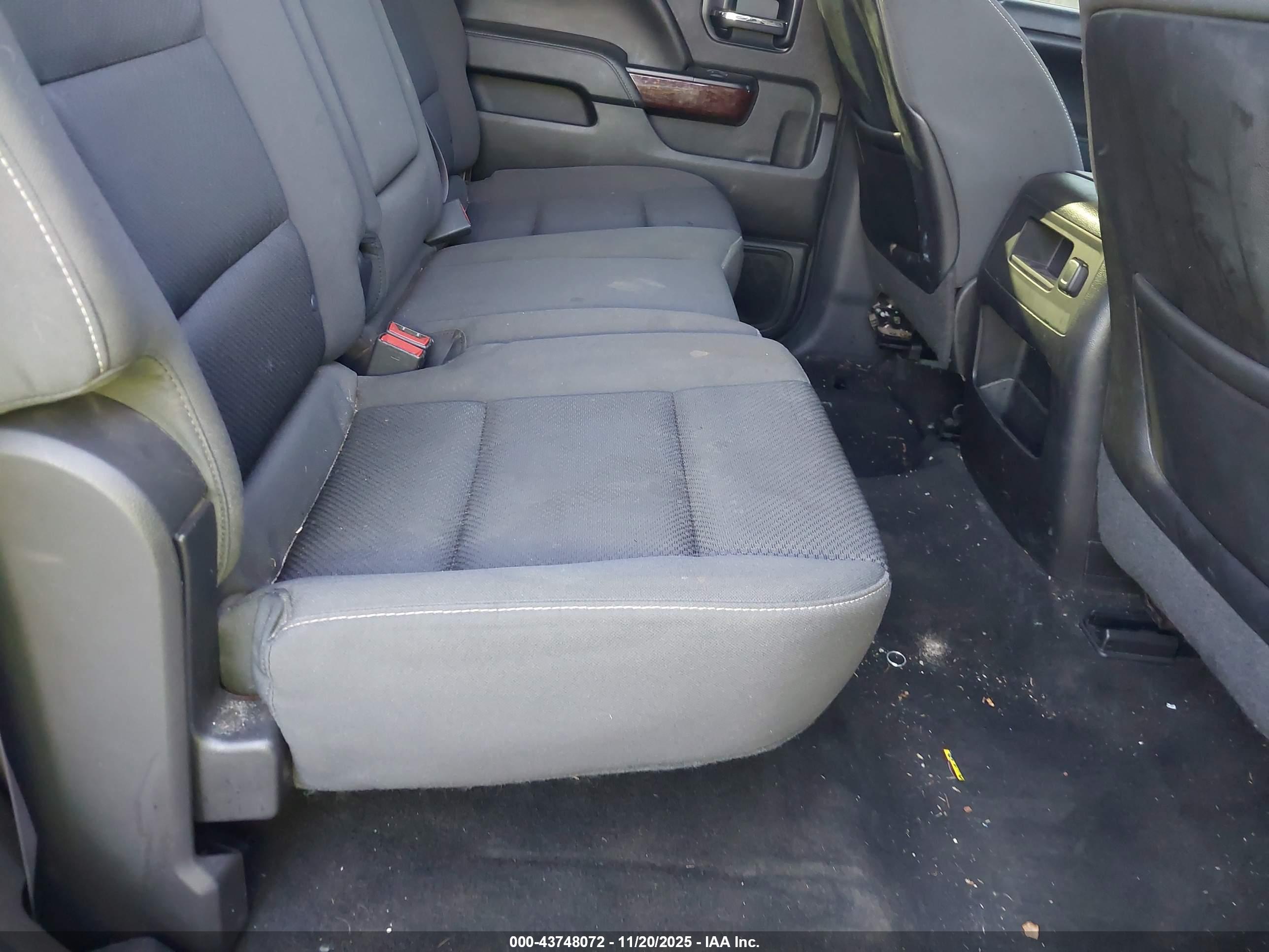 GMC SIERRA image 8