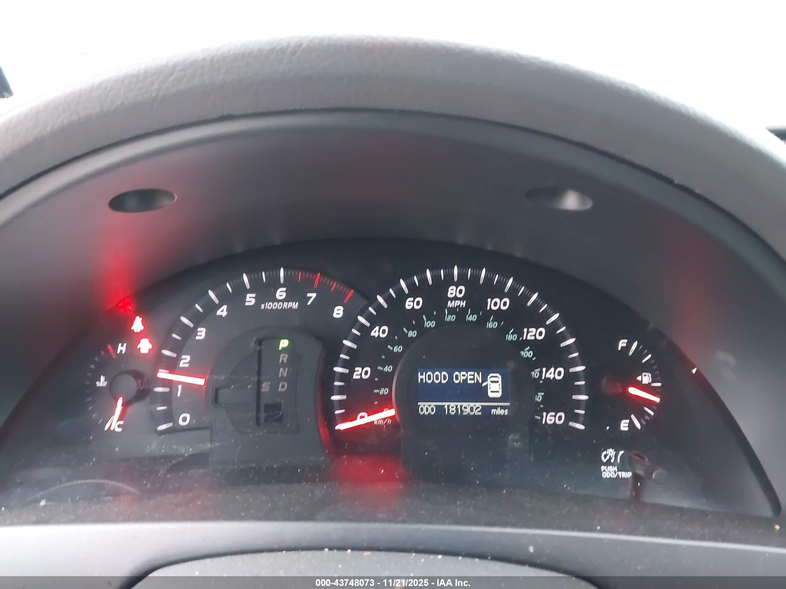 TOYOTA CAMRY image 7