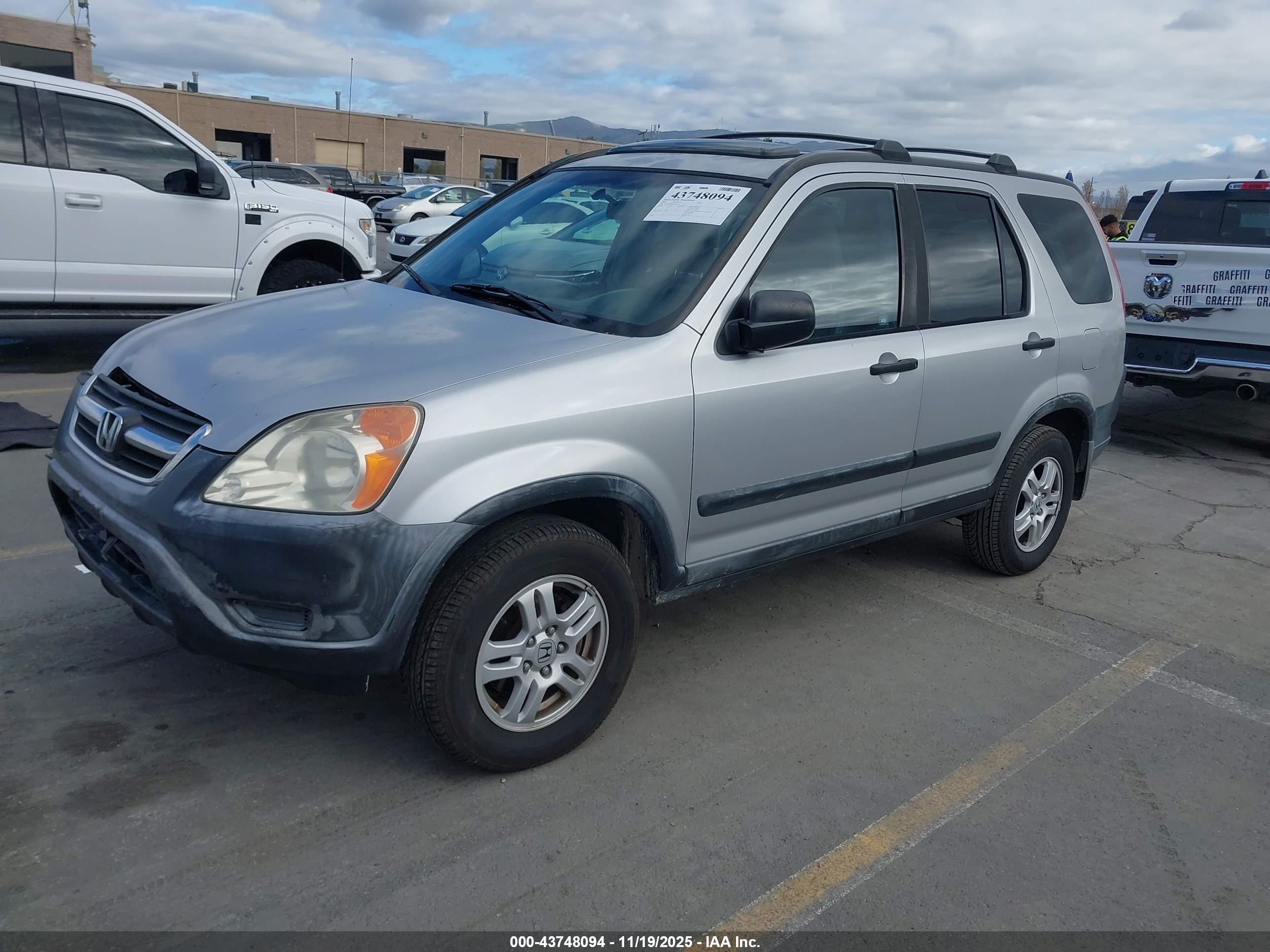 HONDA CR-V image 2