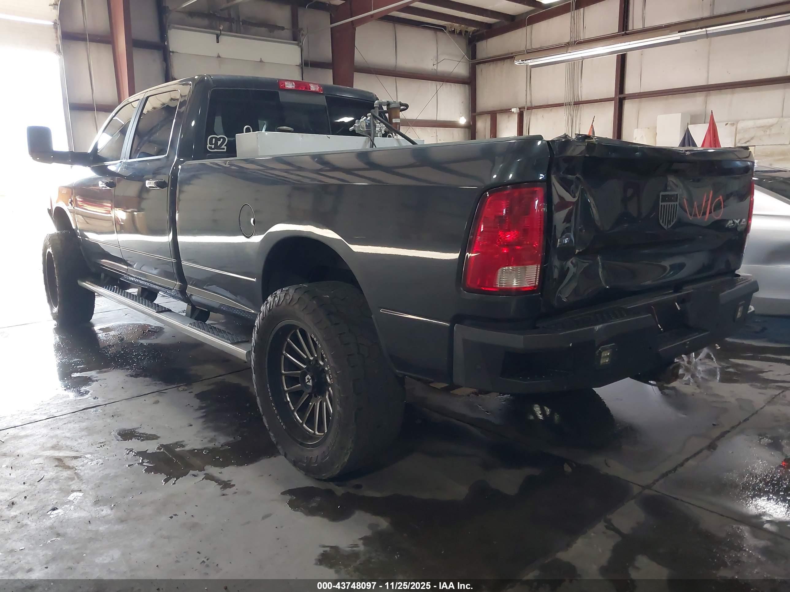 RAM 3500 image 3