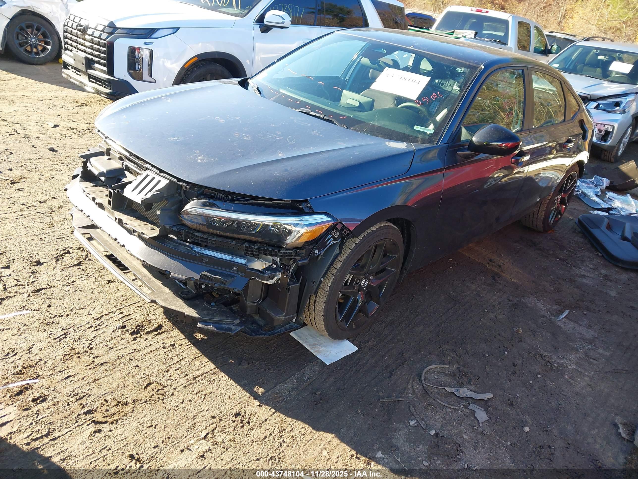 HONDA CIVIC image 2