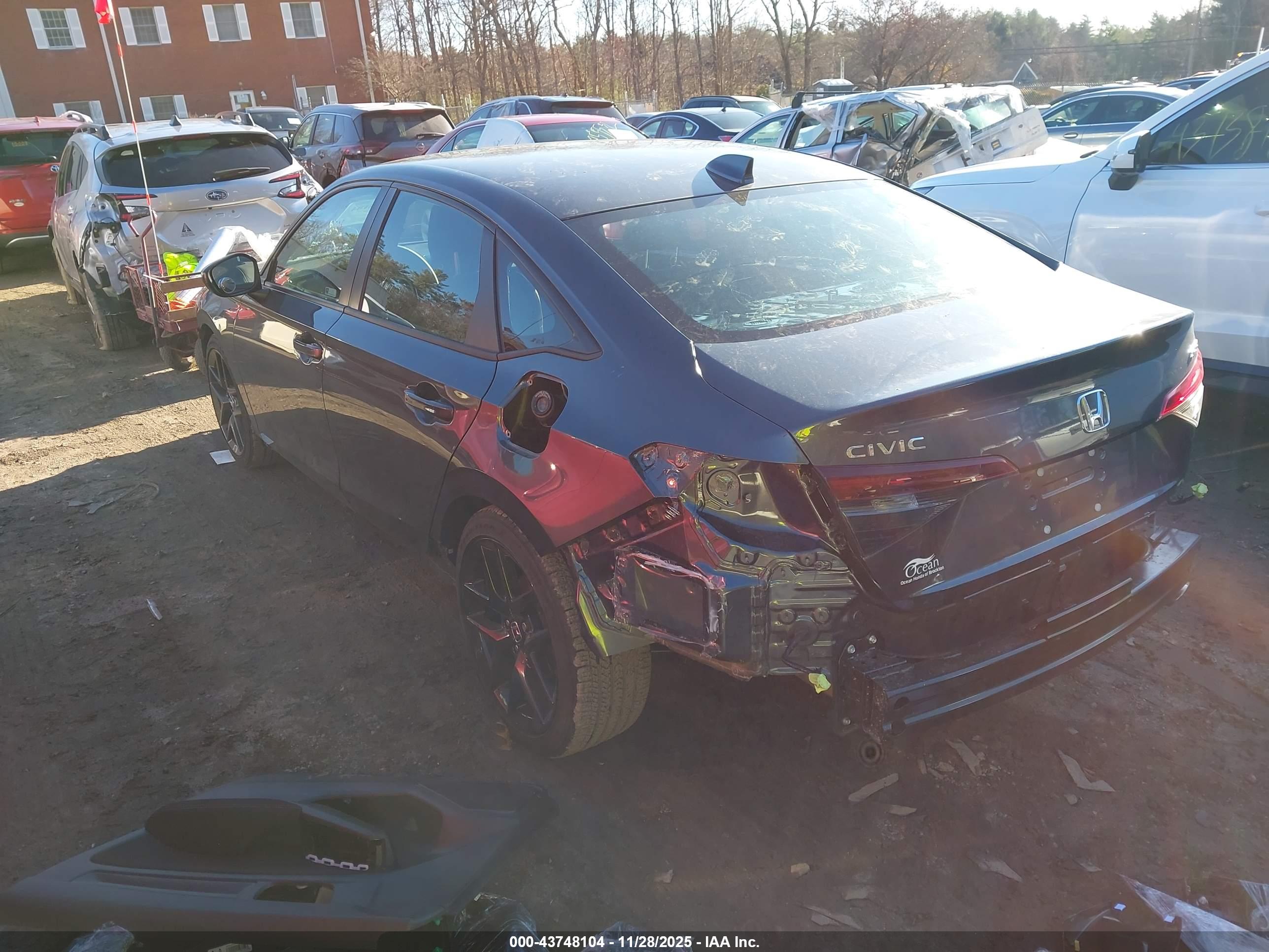 HONDA CIVIC image 3