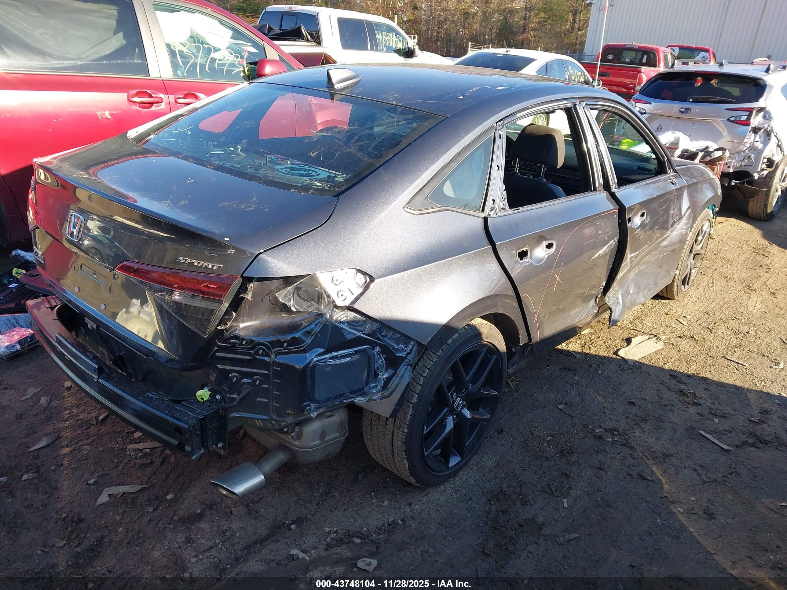 HONDA CIVIC image 4