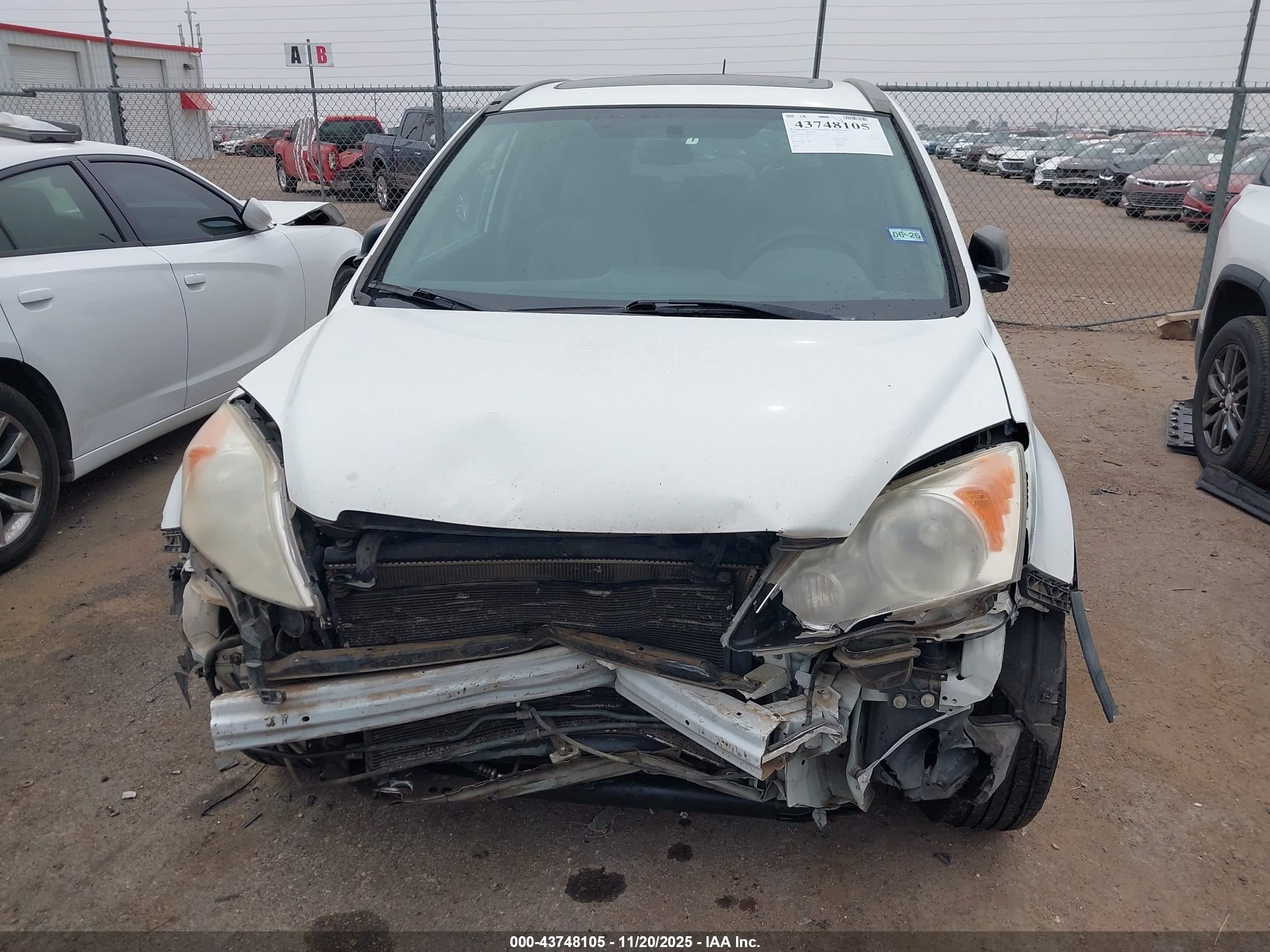 HONDA CR-V image 6