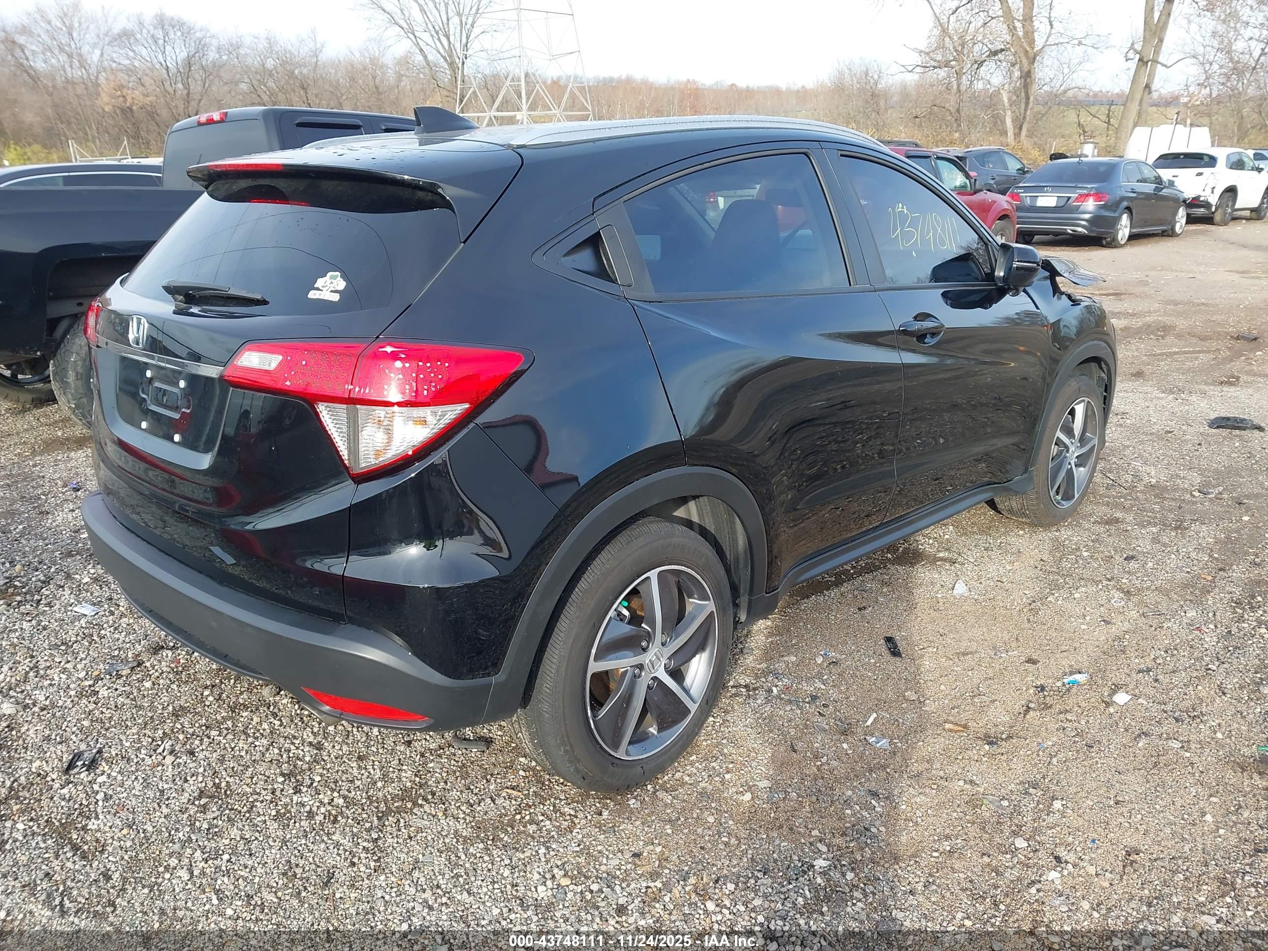 HONDA HR-V image 4