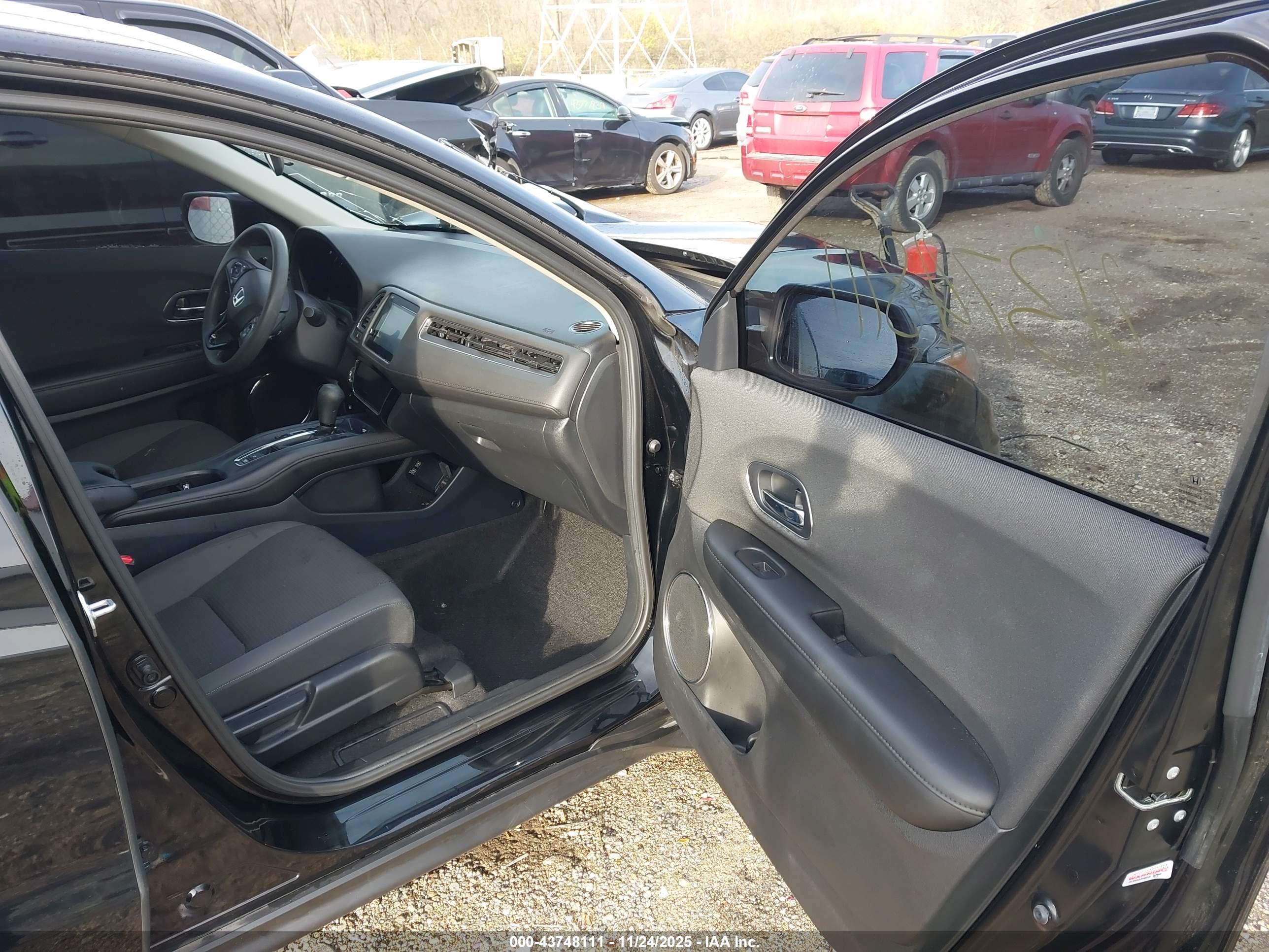 HONDA HR-V image 5