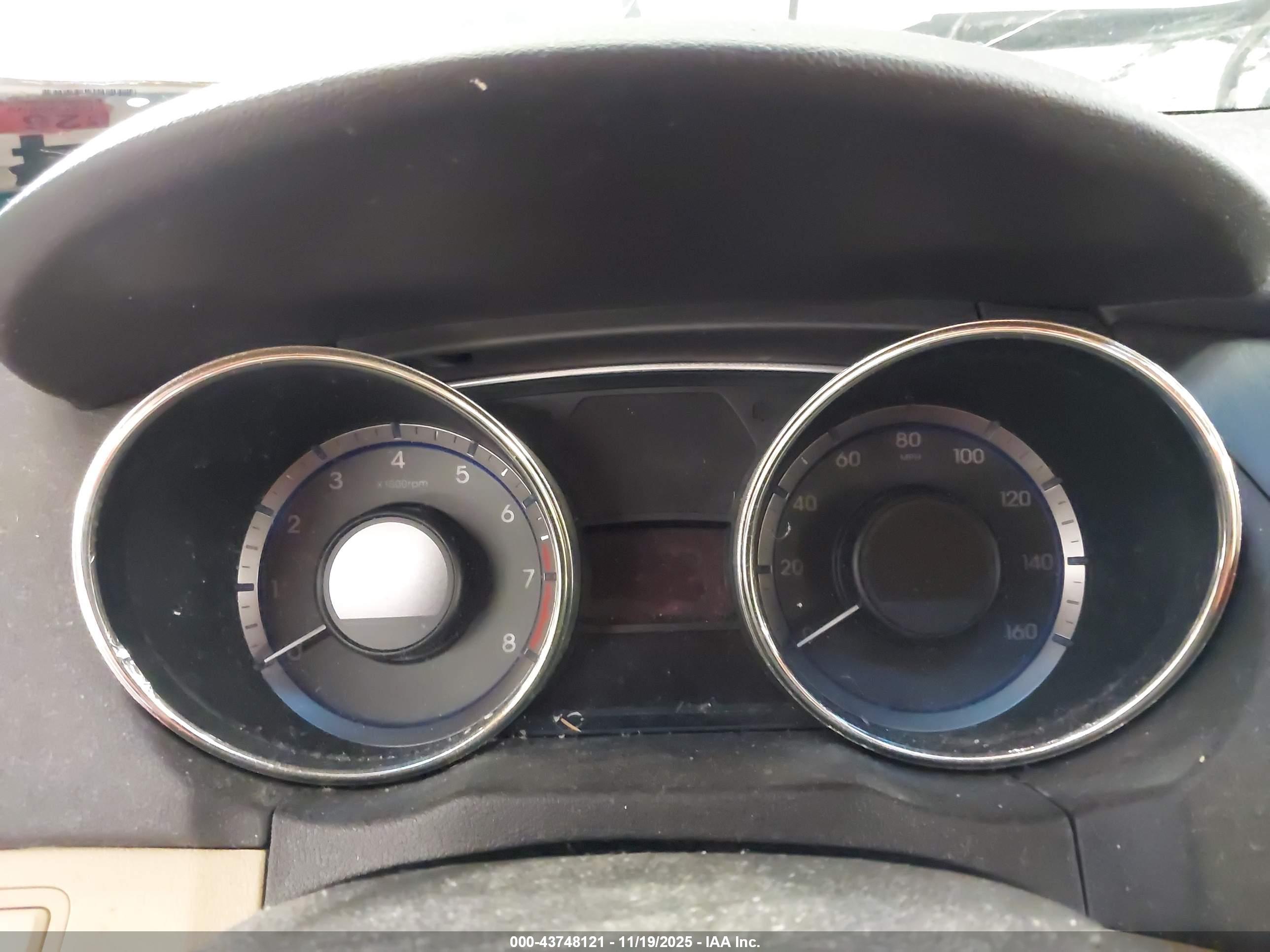 HYUNDAI SONATA image 7