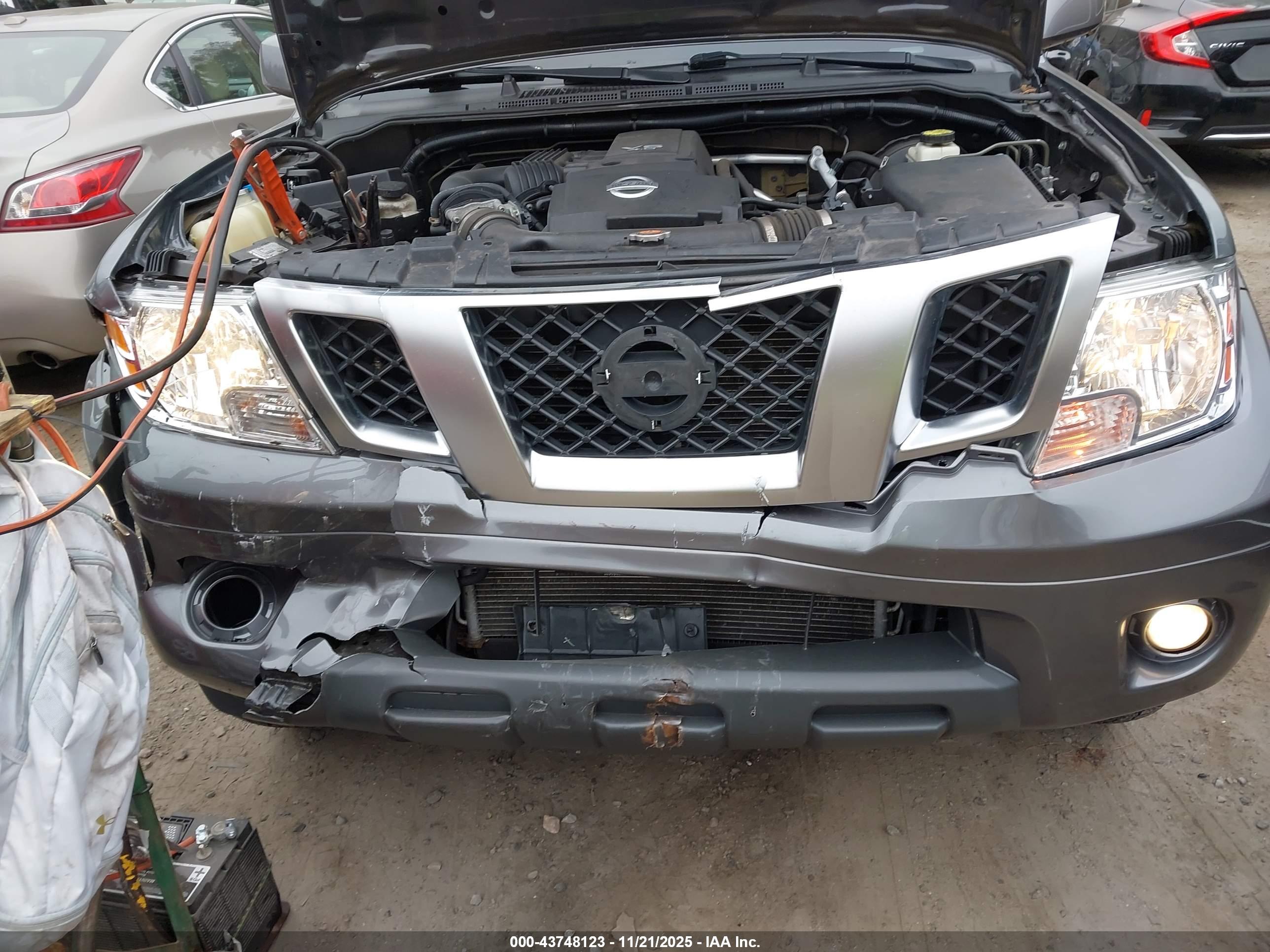 NISSAN FRONTIER image 6
