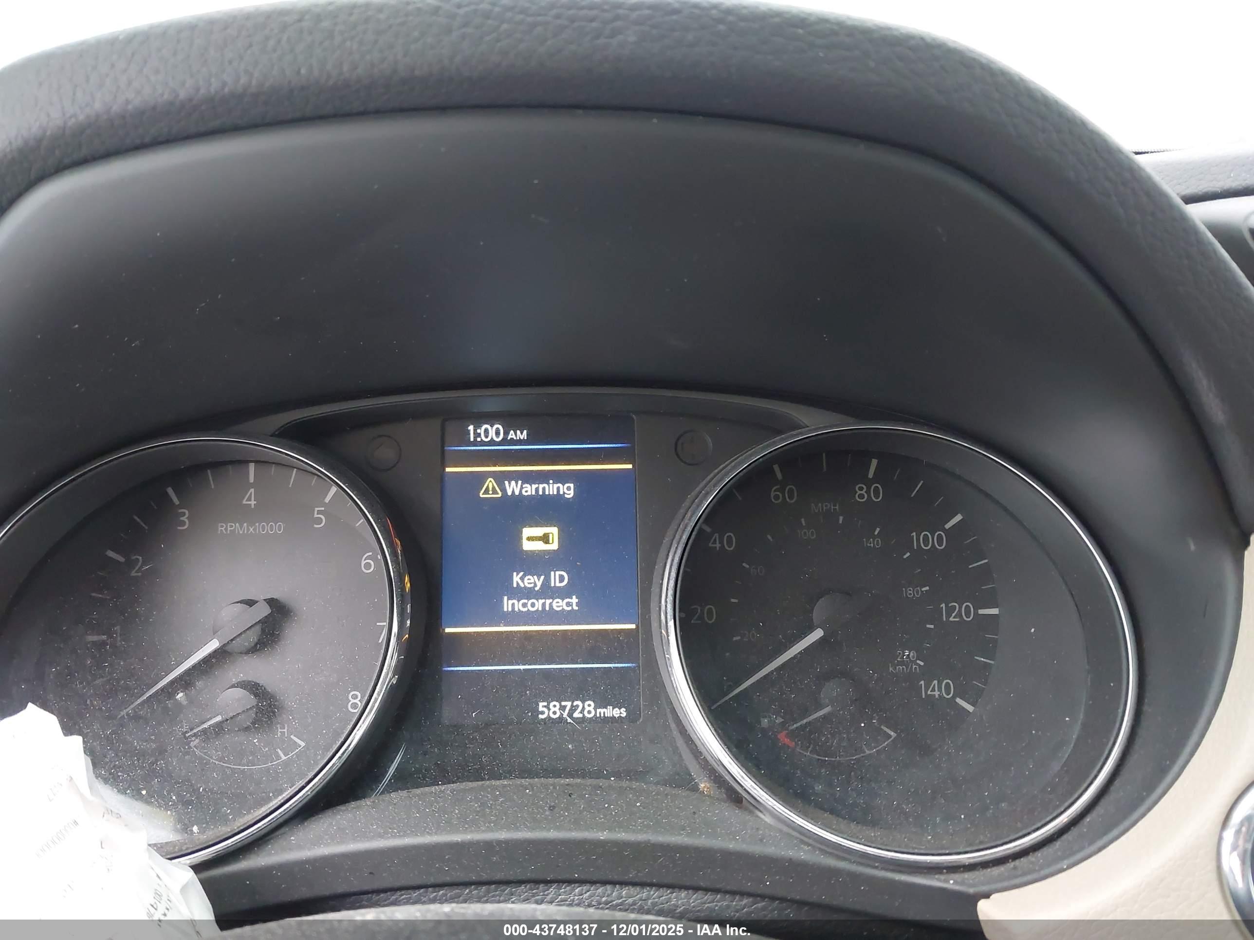 NISSAN ROGUE image 7