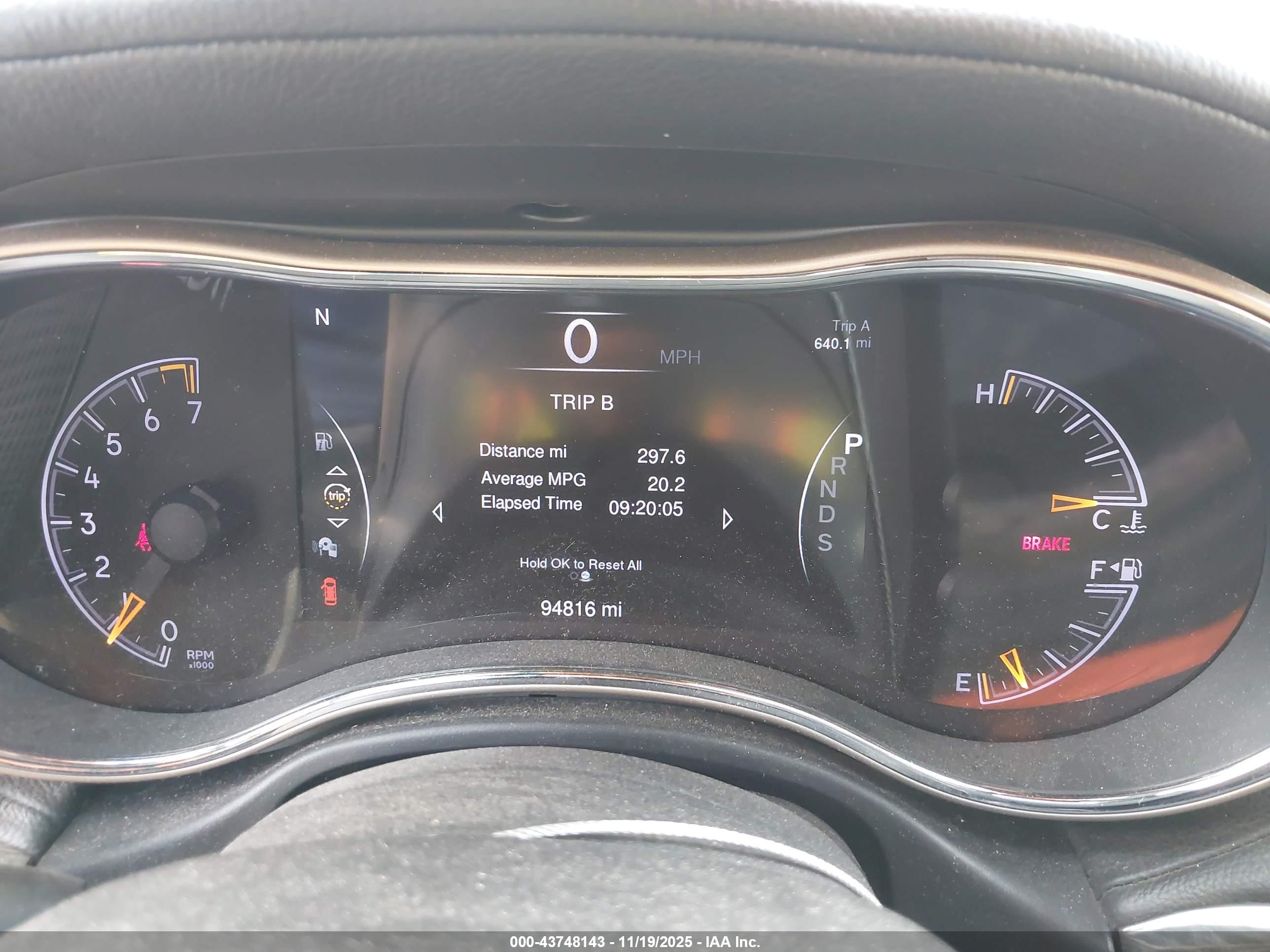 JEEP GRAND image 7